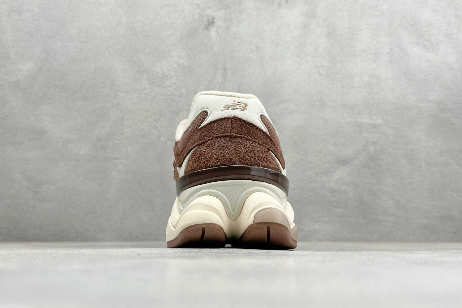 Joe Freshgoods x New Balance NB9060 联名款 复古休闲运动慢跑鞋 U9060CCC-Top High Quatity Cheap Sneakers Fashion Clothing Clothes Bags handbags Shoes of all Brand wholesale With The best Quality And Beautiful Price from China Factory Chinese suppliers wholesaler seller Joe Freshgoods x New Balance NB9060 联名款 复古休闲运动慢跑鞋 U9060CCC