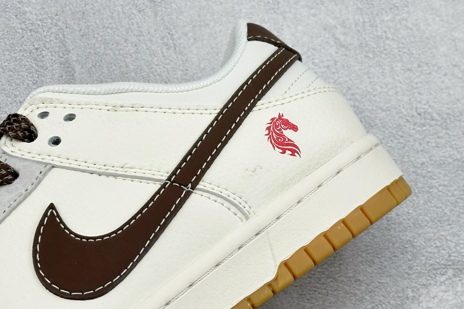 Nike Dunk Low Retro 马年限定 周年高端定制 低帮休闲板鞋 DX2688-011 Nike Dunk Low Retro 马年限定 周年高端定制 低帮休闲板鞋 DX2688-011
