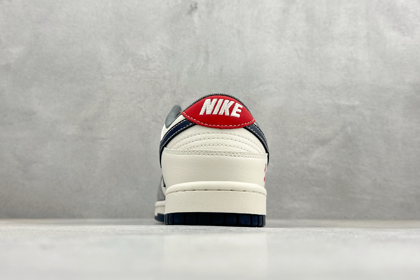Nike Dunk Low Retro 马年限定 周年高端定制 低帮休闲板鞋 SD6868-117