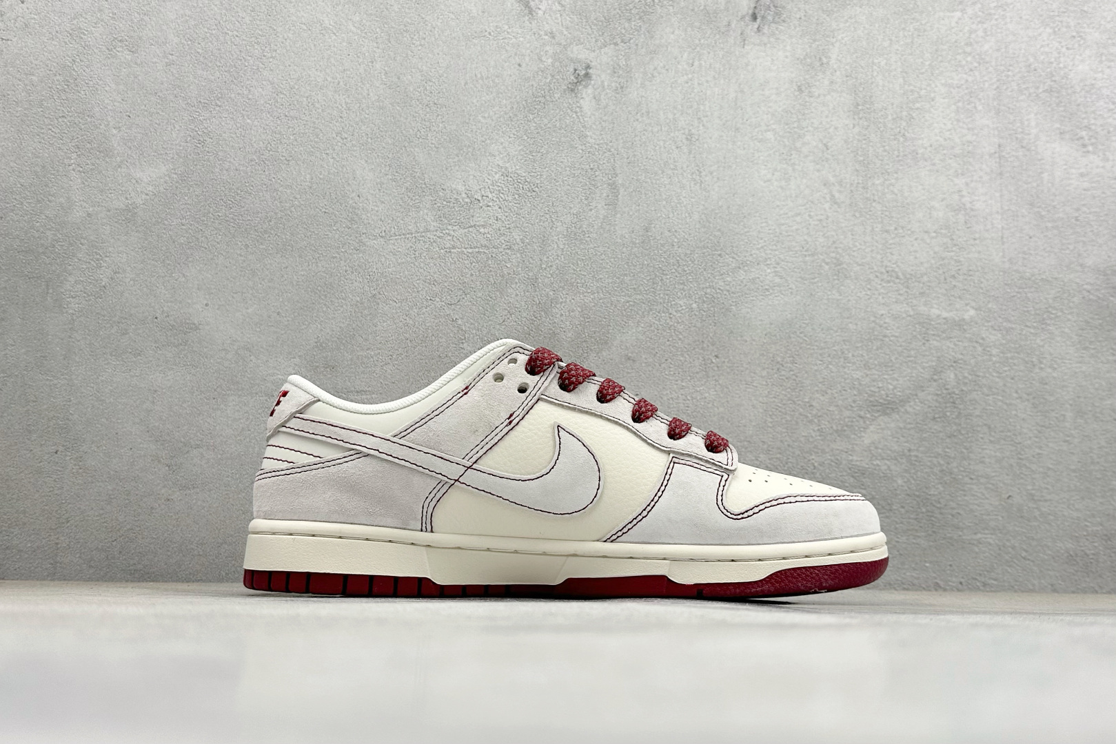 Nike Dunk Low Retro 马年限定 周年高端定制 低帮休闲板鞋 DX2688-014 Nike Dunk Low Retro 马年限定 周年高端定制 低帮休闲板鞋 DX2688-014