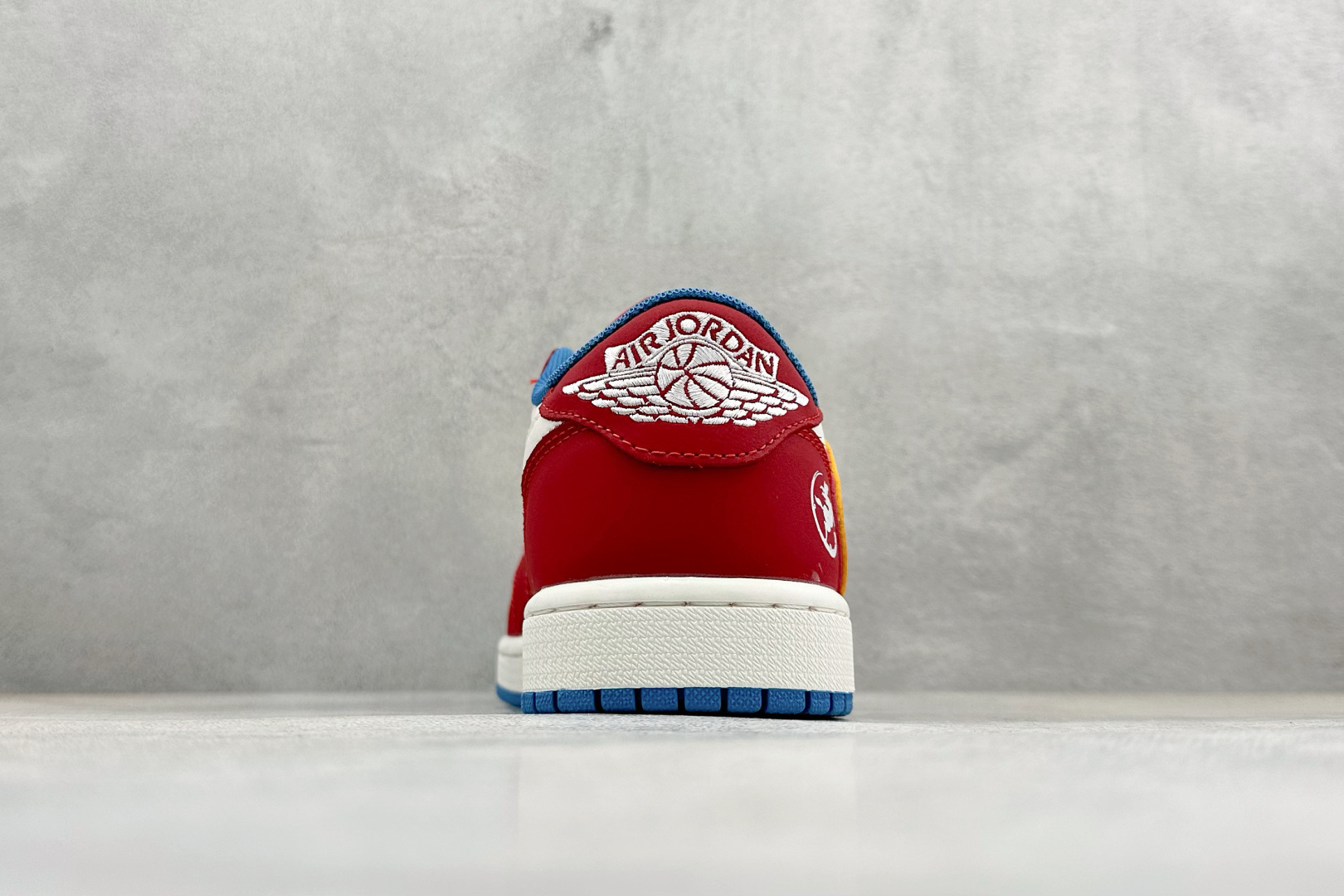 Air Jordan 1 Low AJ1 乔1 马年限定 高端定制 低帮倒钩复古篮球鞋DZ2688-116-Top High Quatity Cheap Sneakers Fashion Clothing Clothes Bags handbags Shoes of all Brand wholesale With The best Quality And Beautiful Price from China Factory Chinese suppliers wholesaler seller Air Jordan 1 Low AJ1 乔1 马年限定 高端定制 低帮倒钩复古篮球鞋DZ2688-116