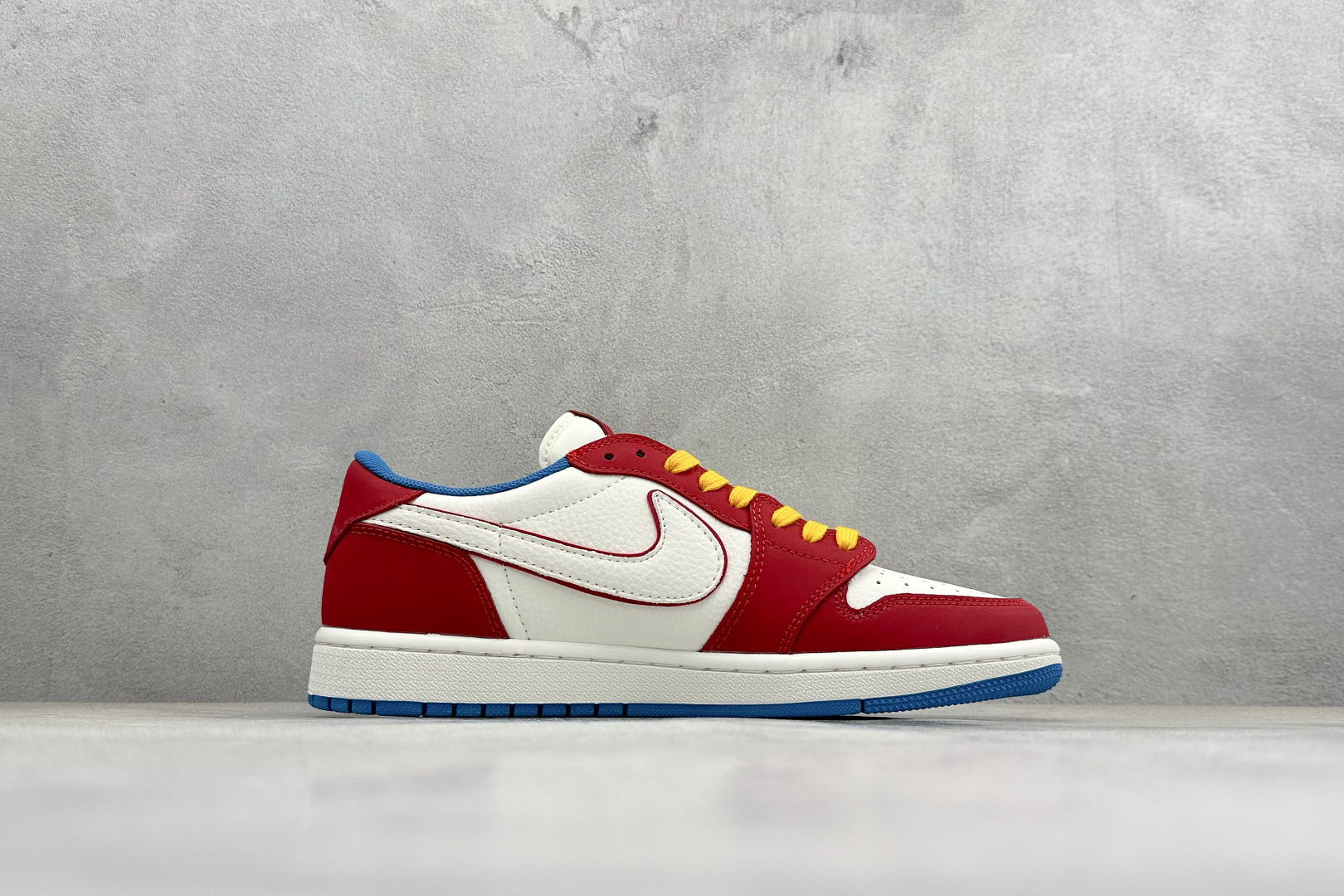 Air Jordan 1 Low AJ1 乔1 马年限定 高端定制 低帮倒钩复古篮球鞋DZ2688-116-Top High Quatity Cheap Sneakers Fashion Clothing Clothes Bags handbags Shoes of all Brand wholesale With The best Quality And Beautiful Price from China Factory Chinese suppliers wholesaler seller Air Jordan 1 Low AJ1 乔1 马年限定 高端定制 低帮倒钩复古篮球鞋DZ2688-116
