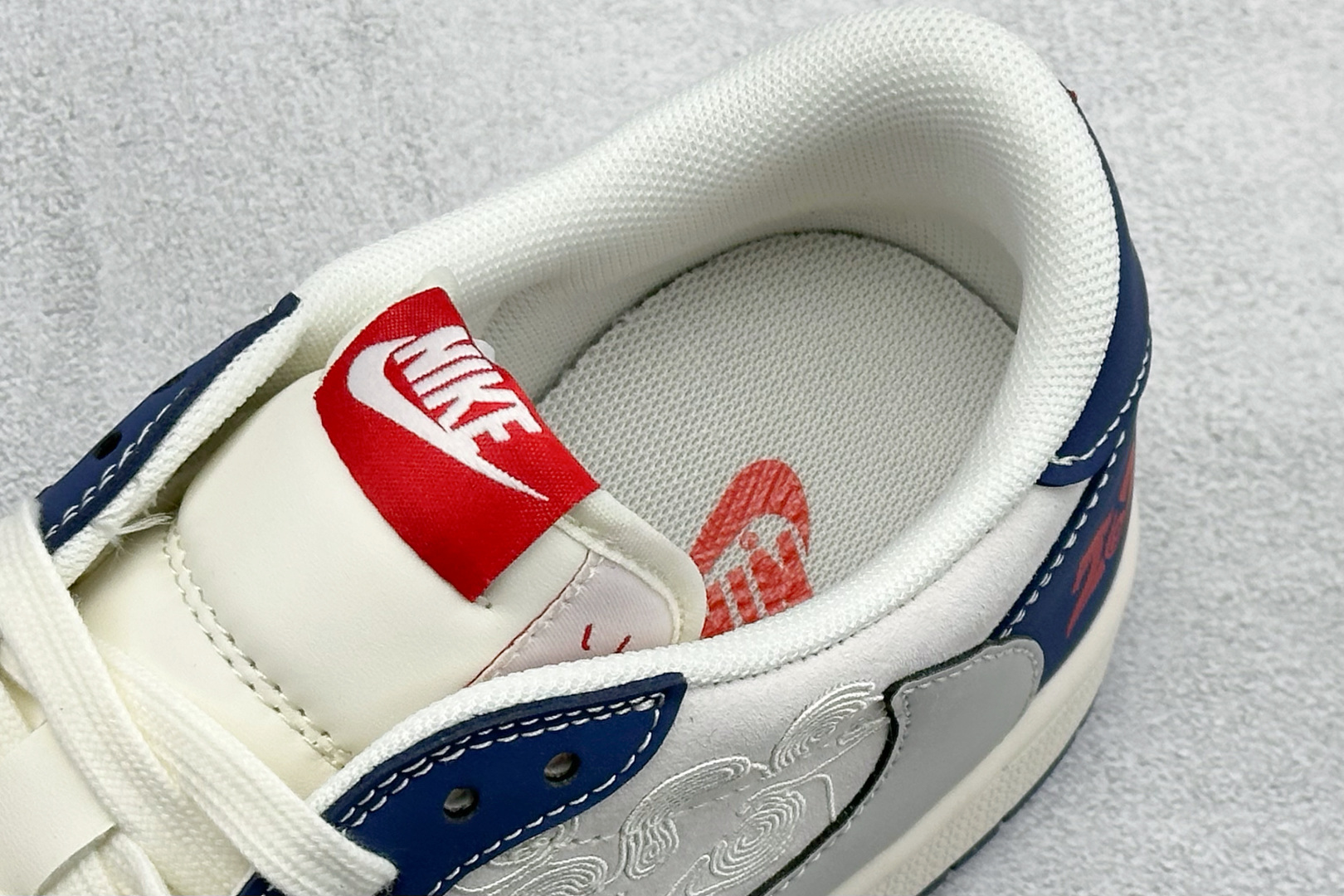 Air Jordan 1 Low AJ1 乔1 马年限定 2026 高端定制 低帮倒钩复古篮球鞋 JJ2508-106