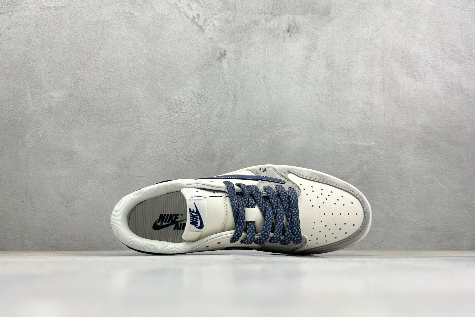 Air Jordan 1 Low AJ1 乔1 马年限定 2026 高端定制 低帮倒钩复古篮球鞋 MY9969-803-Top High Quatity Cheap Sneakers Fashion Clothing Clothes Bags handbags Shoes of all Brand wholesale With The best Quality And Beautiful Price from China Factory Chinese suppliers wholesaler seller Air Jordan 1 Low AJ1 乔1 马年限定 2026 高端定制 低帮倒钩复古篮球鞋 MY9969-803