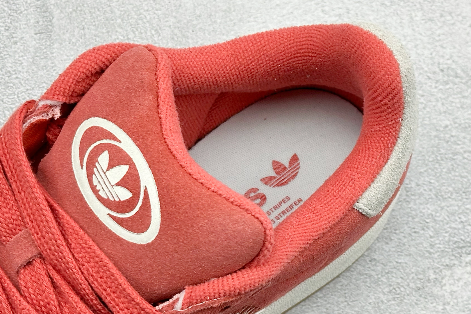 TG版AD Originals Campus 00s 学院系列面包风复古休闲运动板鞋 JQ5805-Top High Quatity Cheap Sneakers Fashion Clothing Clothes Bags handbags Shoes of all Brand wholesale With The best Quality And Beautiful Price from China Factory Chinese suppliers wholesaler seller TG版AD Originals Campus 00s 学院系列面包风复古休闲运动板鞋 JQ5805