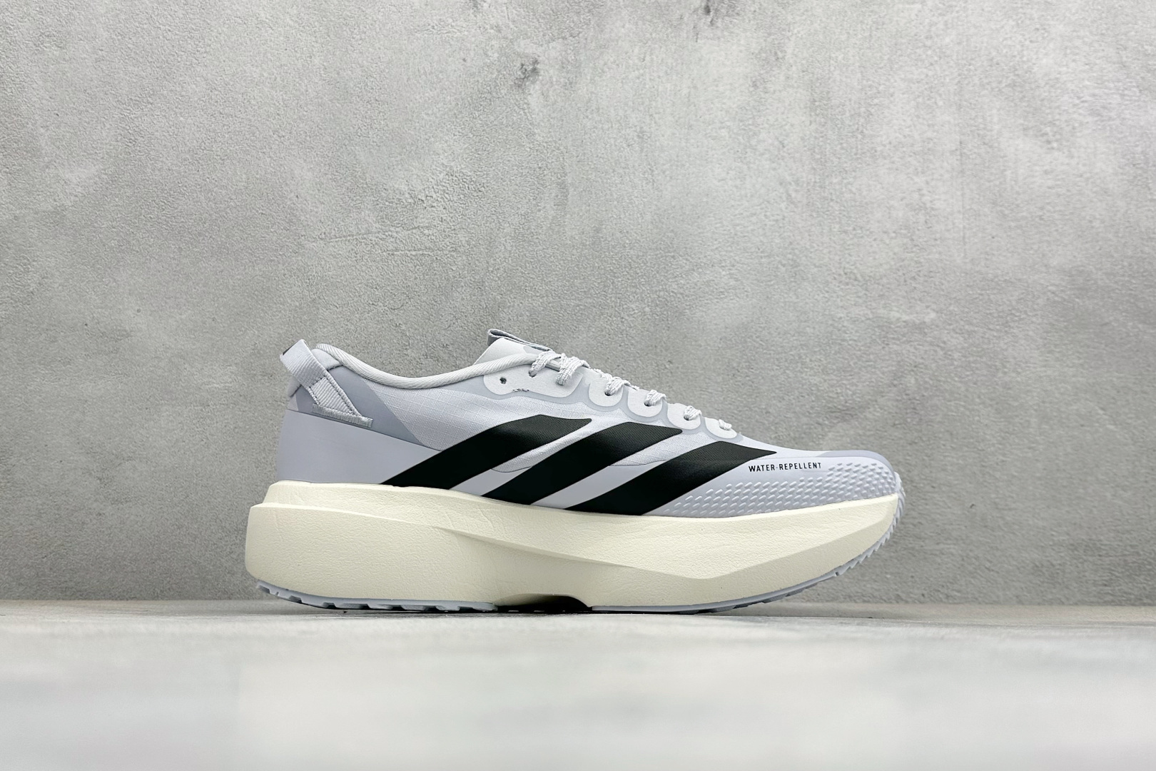 TY版AD ADIZERO EVO SL ATR 阿迪超轻透气缓震跑鞋 KK2677-Top High Quatity Cheap Sneakers Fashion Clothing Clothes Bags handbags Shoes of all Brand wholesale With The best Quality And Beautiful Price from China Factory Chinese suppliers wholesaler seller TY版AD ADIZERO EVO SL ATR 阿迪超轻透气缓震跑鞋 KK2677