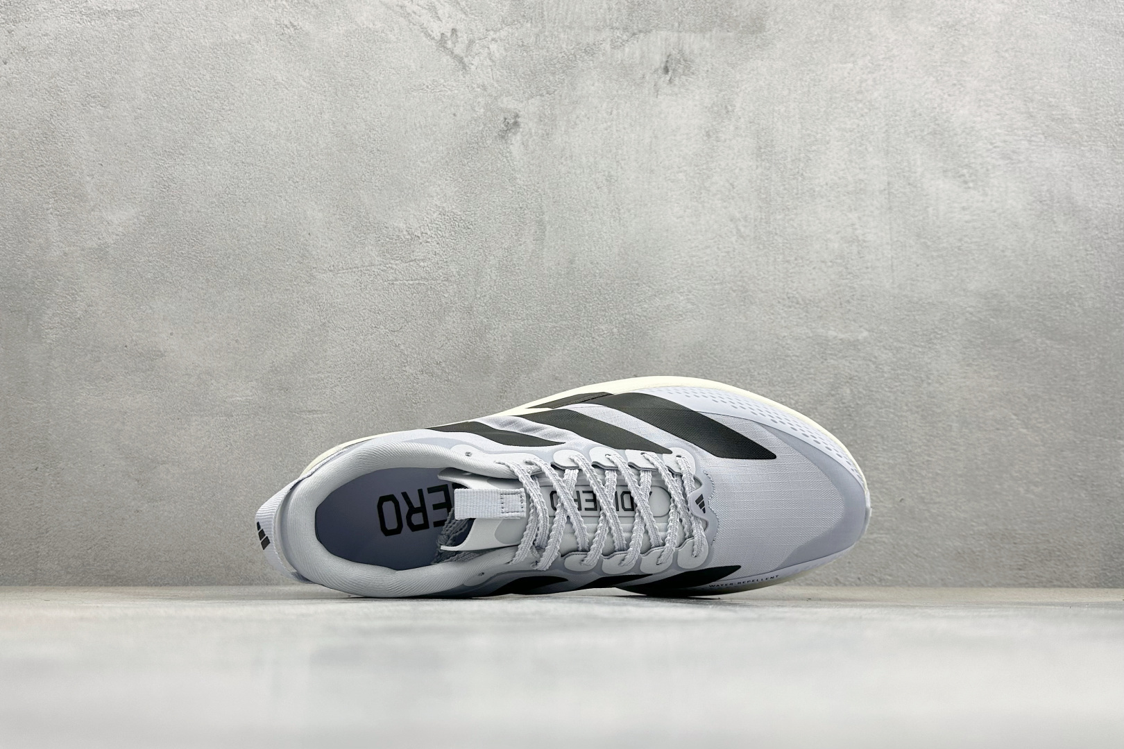 TY版AD ADIZERO EVO SL ATR 阿迪超轻透气缓震跑鞋 KK2677-Top High Quatity Cheap Sneakers Fashion Clothing Clothes Bags handbags Shoes of all Brand wholesale With The best Quality And Beautiful Price from China Factory Chinese suppliers wholesaler seller TY版AD ADIZERO EVO SL ATR 阿迪超轻透气缓震跑鞋 KK2677