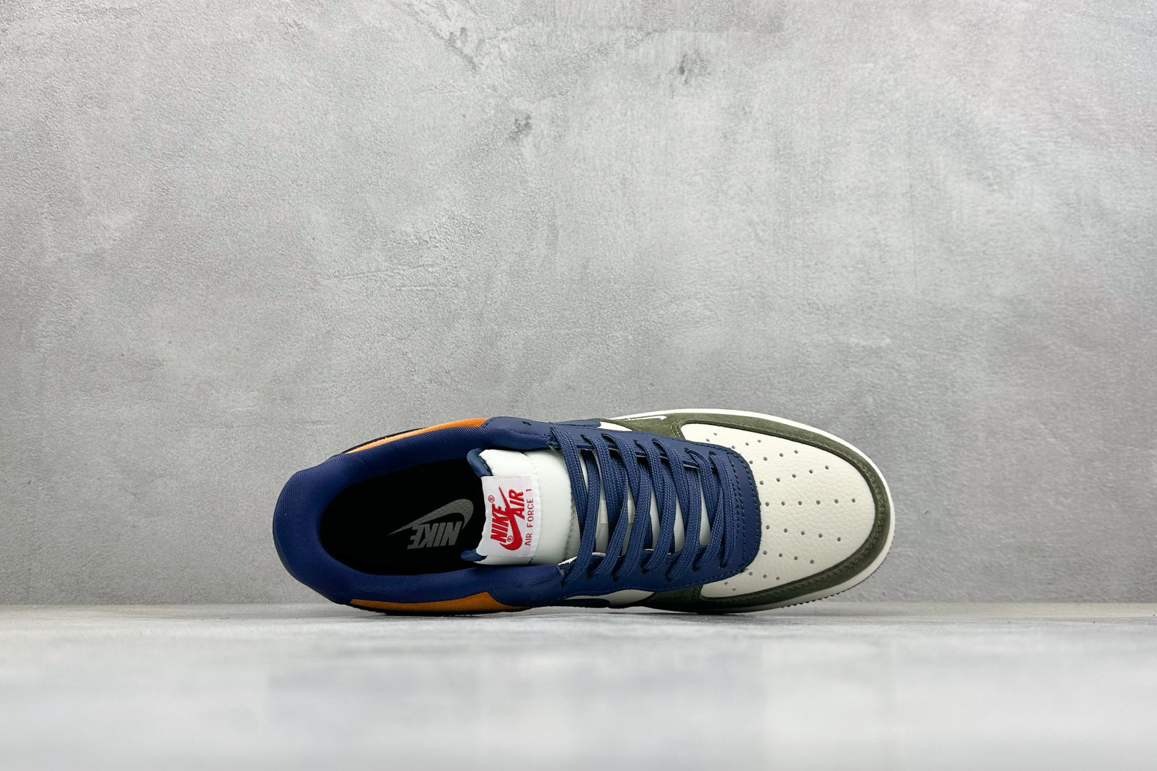 260 SC版Nike Air Force 1'07 Low 野林橙蓝 空军一号低帮休闲板鞋 DF0188-124-Chinese UA Cheap High Quatity Brand Clothes Bags handbags Sneakers wholesale wholesaler seller from China Factory suppliers Fashion Clothing Shoes best Quality Beautiful Price 260 SC版Nike Air Force 1'07 Low 野林橙蓝 空军一号低帮休闲板鞋 DF0188-124