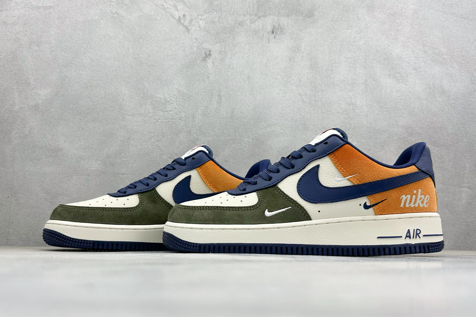 260 SC版Nike Air Force 1'07 Low 野林橙蓝 空军一号低帮休闲板鞋 DF0188-124-Chinese UA Cheap High Quatity Brand Clothes Bags handbags Sneakers wholesale wholesaler seller from China Factory suppliers Fashion Clothing Shoes best Quality Beautiful Price 260 SC版Nike Air Force 1'07 Low 野林橙蓝 空军一号低帮休闲板鞋 DF0188-124