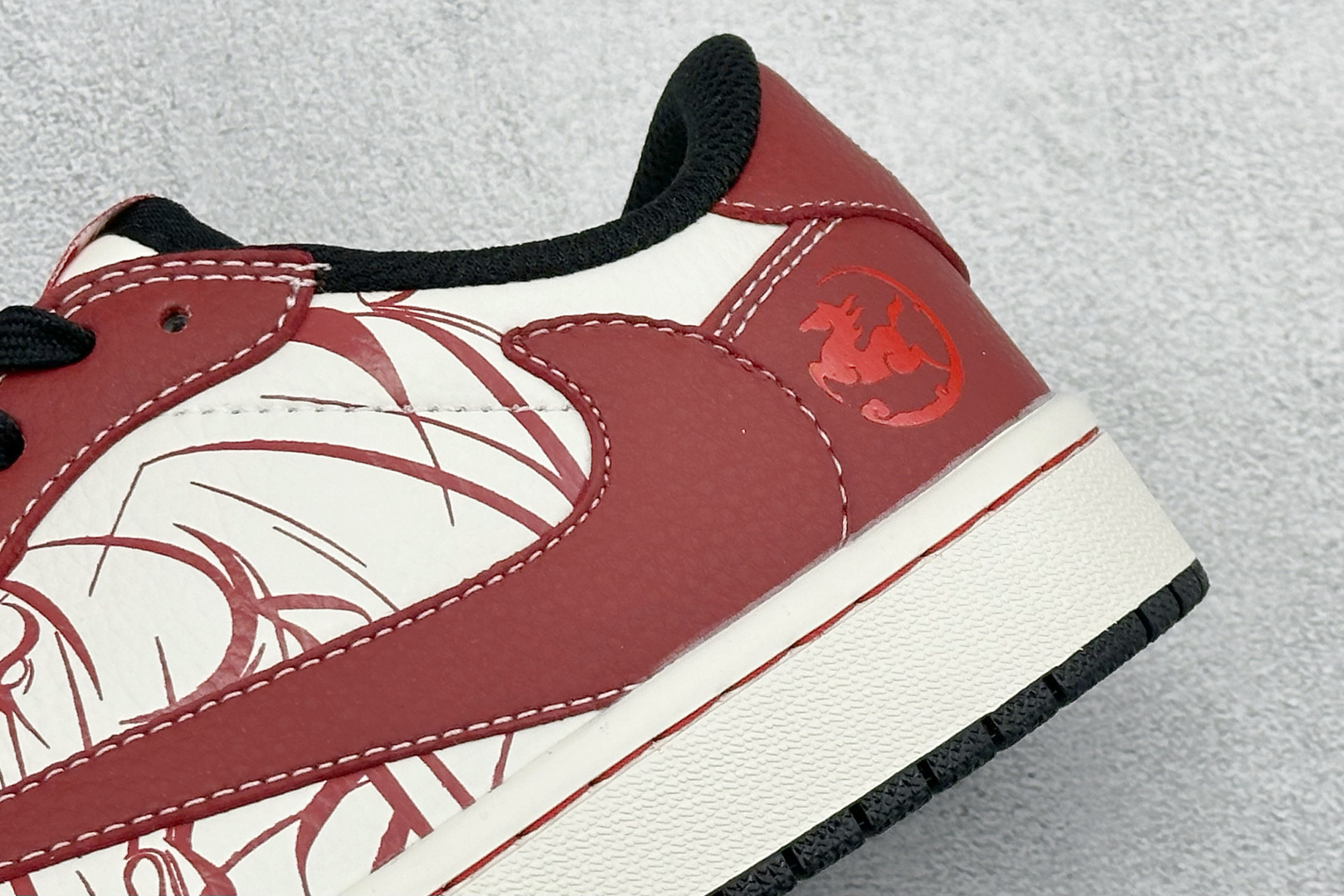 SC版Travis Scott x Fragment Design x Air Jordan 1 Low SP AJ1 乔1马年限定 白红绘影 低帮文化休闲板鞋 NH0601-065 SC版Travis Scott x Fragment Design x Air Jordan 1 Low SP AJ1 乔1马年限定 白红绘影 低帮文化休闲板鞋 NH0601-065