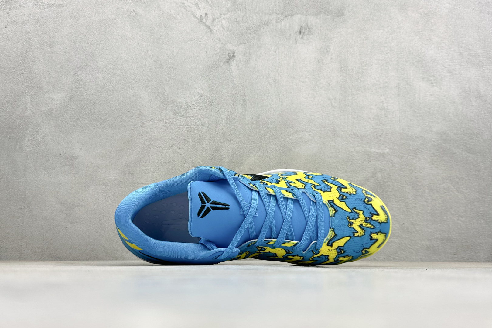 Nike Kobe 8 Protro 马年限定萌马涂鸦曼巴战靴 HF2793-022
