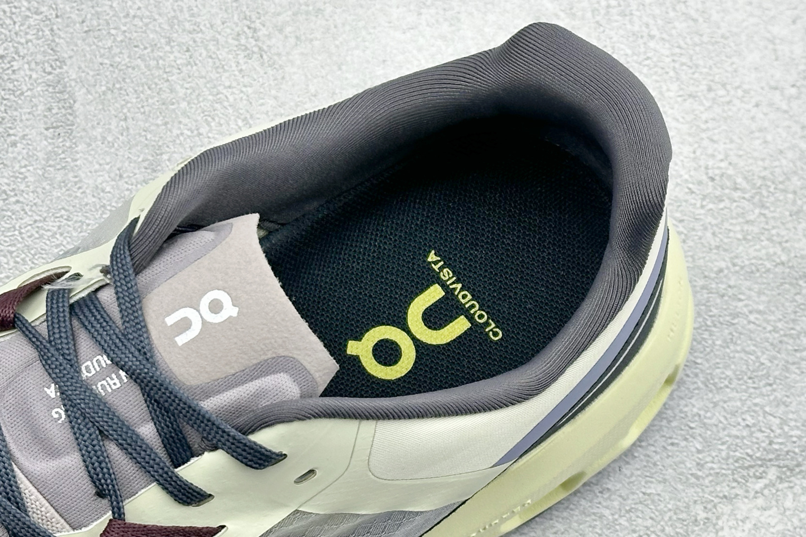 On昂跑Cloudtilt 2 联名轻量运动休闲跑鞋 3ME3011-Top High Quatity Cheap Sneakers Fashion Clothing Clothes Bags handbags Shoes of all Brand wholesale With The best Quality And Beautiful Price from China Factory Chinese suppliers wholesaler seller On昂跑Cloudtilt 2 联名轻量运动休闲跑鞋 3ME3011