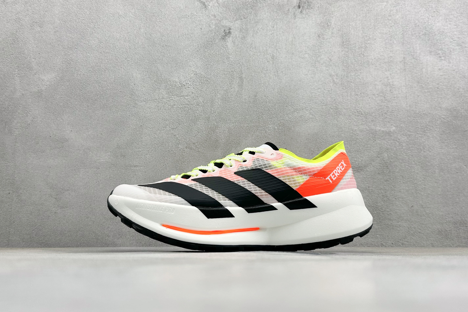 Adidas Terrex Agravic Speedult 2 阿迪超轻透气缓震跑鞋 JS3537 Adidas Terrex Agravic Speedult 2 阿迪超轻透气缓震跑鞋 JS3537