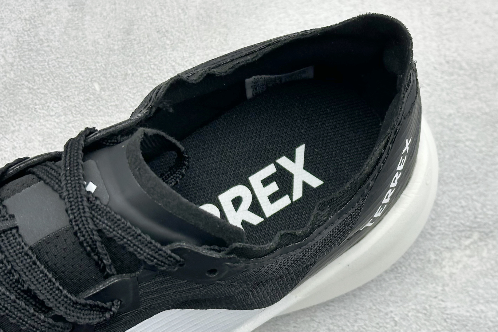 Adidas Terrex Agravic Speedult 2 阿迪超轻透气缓震跑鞋 JS3570-Top High Quatity Cheap Sneakers Fashion Clothing Clothes Bags handbags Shoes of all Brand wholesale With The best Quality And Beautiful Price from China Factory Chinese suppliers wholesaler seller Adidas Terrex Agravic Speedult 2 阿迪超轻透气缓震跑鞋 JS3570