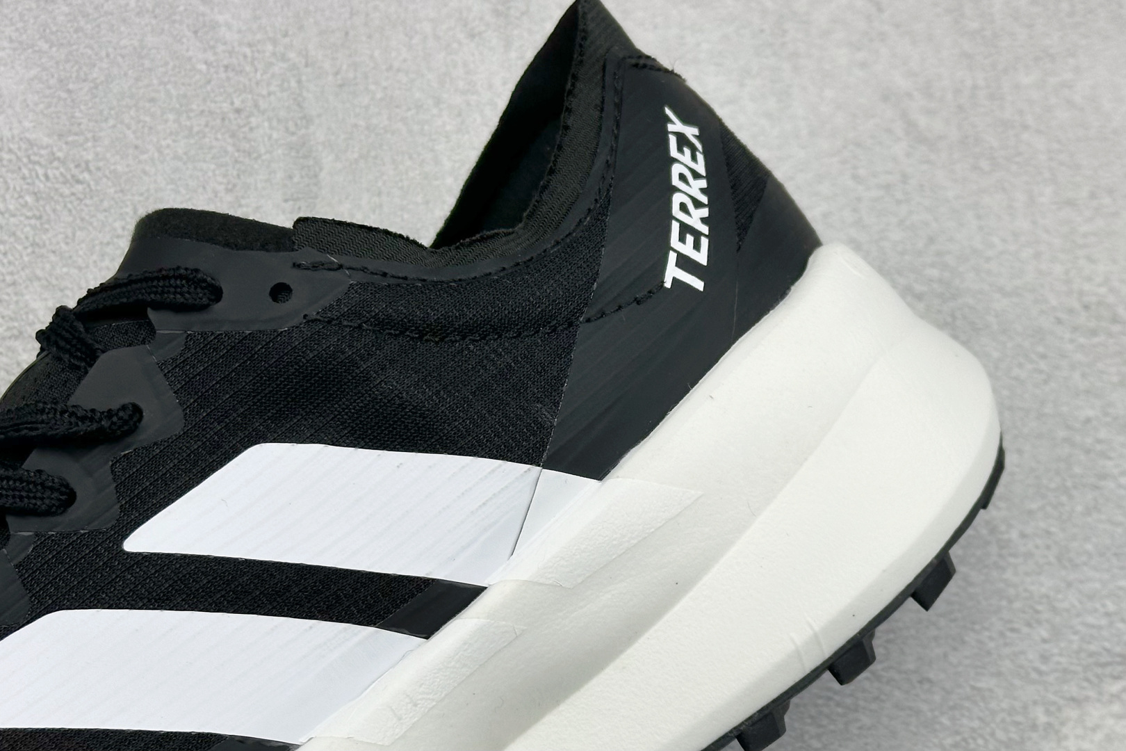 Adidas Terrex Agravic Speedult 2 阿迪超轻透气缓震跑鞋 JS3570-Top High Quatity Cheap Sneakers Fashion Clothing Clothes Bags handbags Shoes of all Brand wholesale With The best Quality And Beautiful Price from China Factory Chinese suppliers wholesaler seller Adidas Terrex Agravic Speedult 2 阿迪超轻透气缓震跑鞋 JS3570
