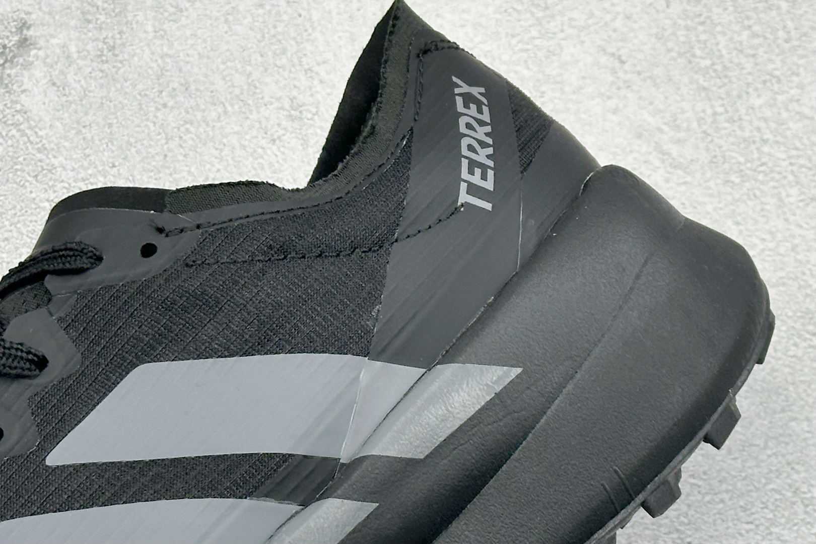 Adidas Terrex Agravic Speedult 2 阿迪超轻透气缓震跑鞋 JS3592 Adidas Terrex Agravic Speedult 2 阿迪超轻透气缓震跑鞋 JS3592