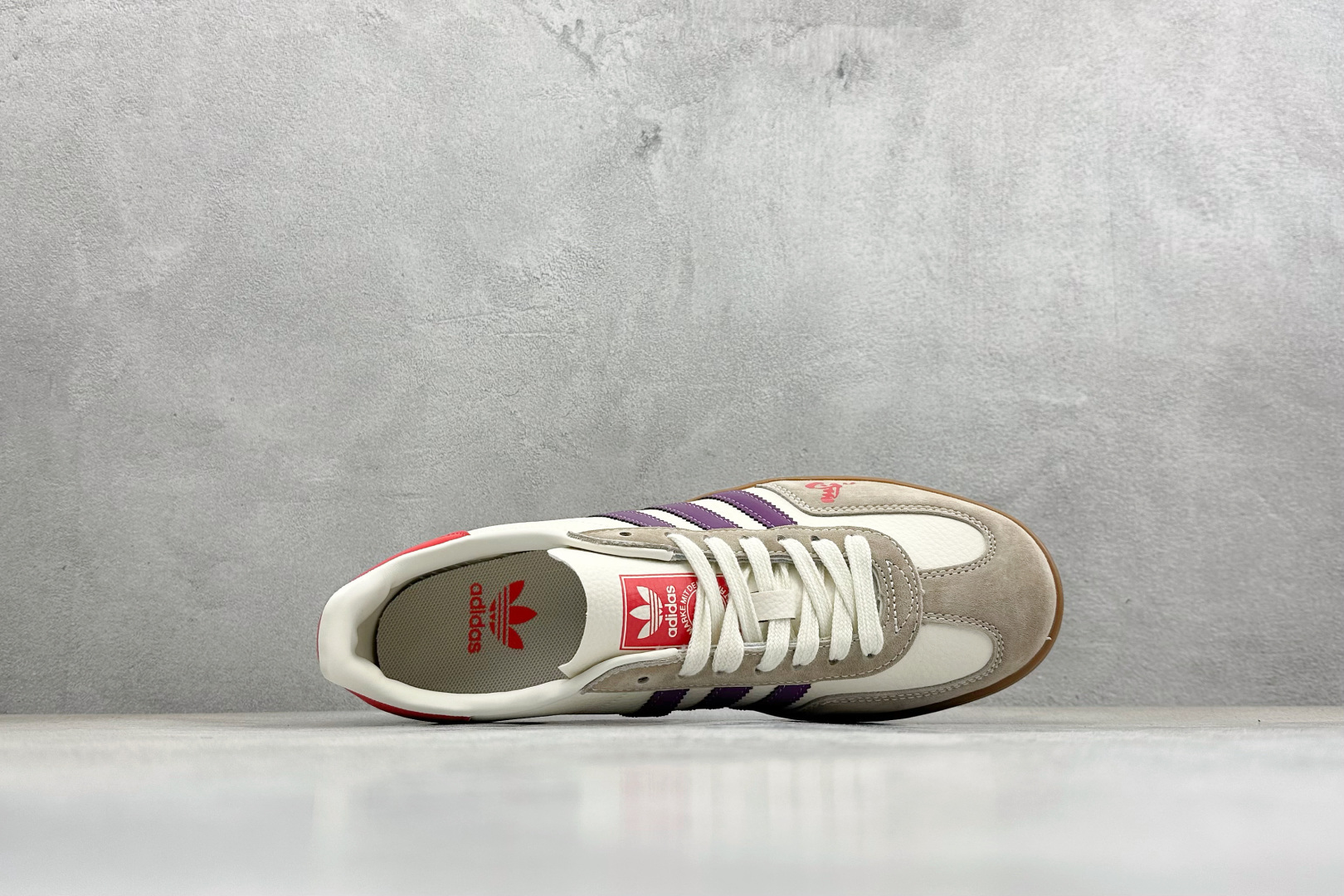 马年新款海外定制限量发售 Adidas Originals GAZELLE INDOOR“马年联名限定-紫韵红运” ZH2597