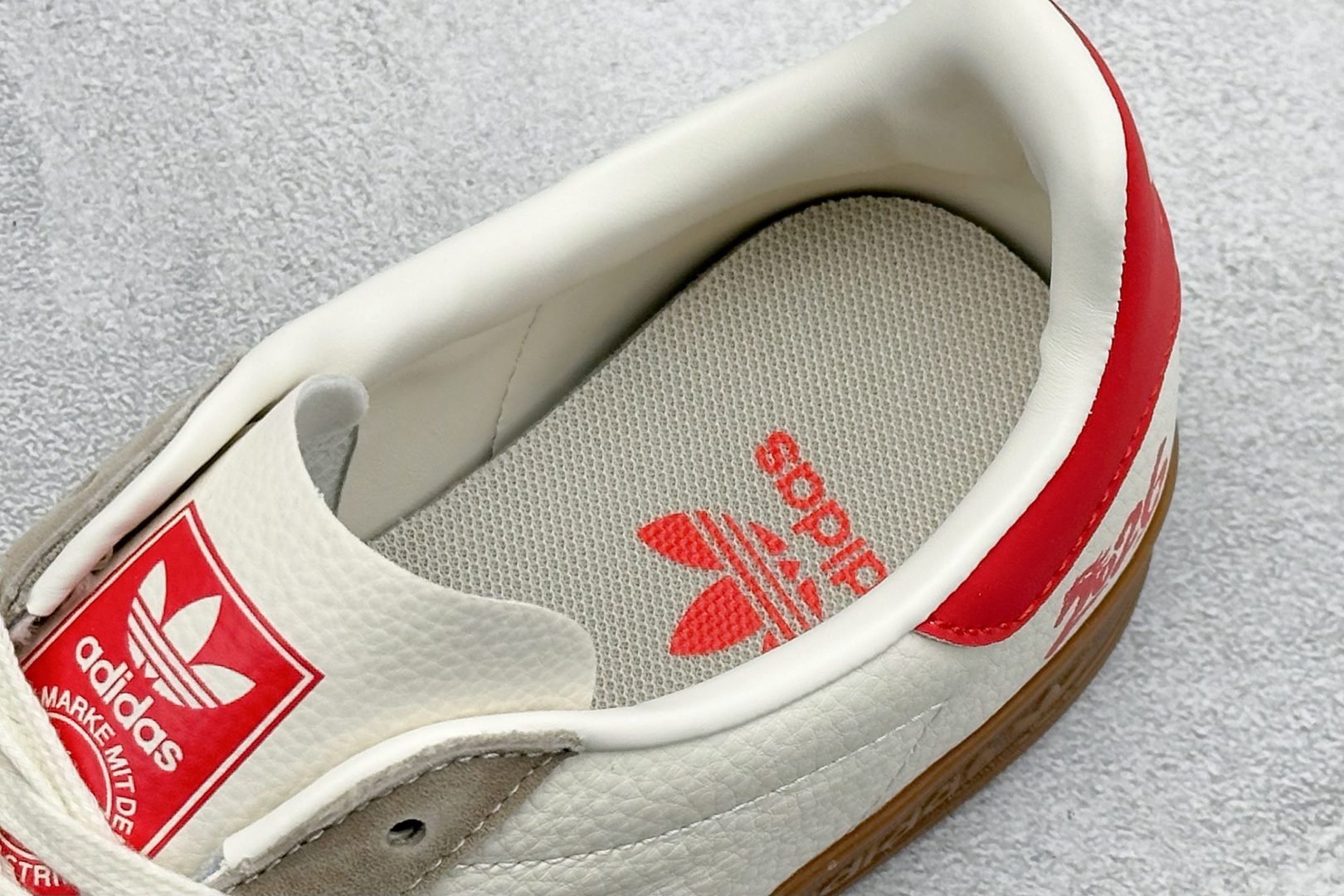 马年新款海外定制限量发售 Adidas Originals GAZELLE INDOOR“马年联名限定-紫韵红运” ZH2597