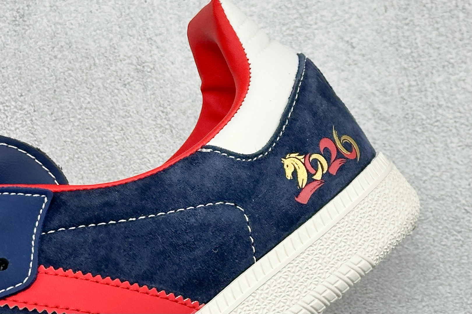 马年新款海外定制限量发售 Adidas Originals SAMBA OG“马年联名限定-藏蓝” LX0908
