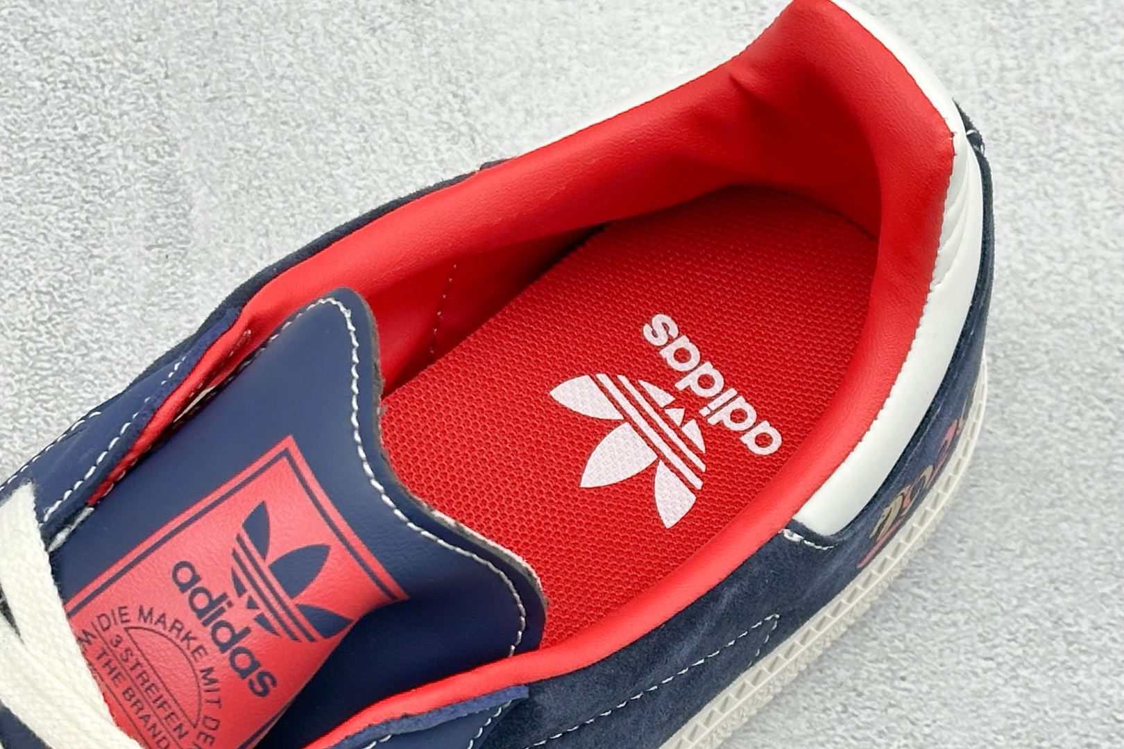 马年新款海外定制限量发售 Adidas Originals SAMBA OG“马年联名限定-藏蓝” LX0908