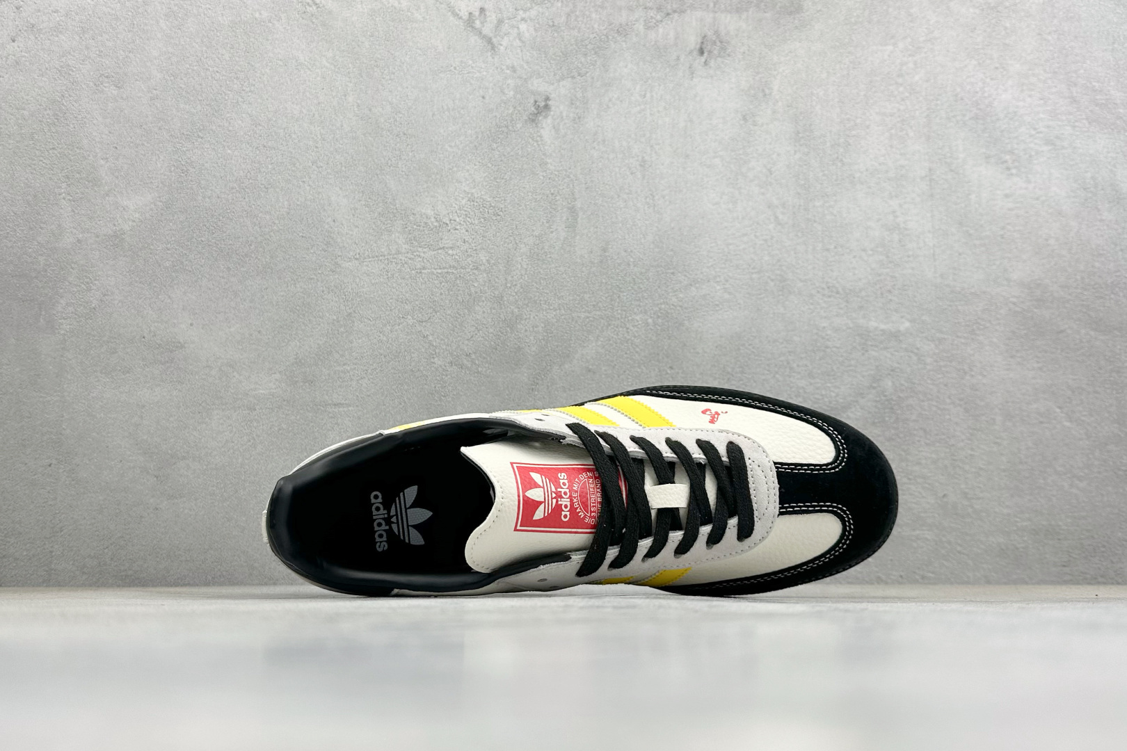 马年新款海外定制限量发售 Adidas Originals SAMBA OG“马年联名限定-黄黑” ZH2595-Top High Quatity Cheap Sneakers Fashion Clothing Clothes Bags handbags Shoes of all Brand wholesale With The best Quality And Beautiful Price from China Factory Chinese suppliers wholesaler seller 马年新款海外定制限量发售 Adidas Originals SAMBA OG“马年联名限定-黄黑” ZH2595