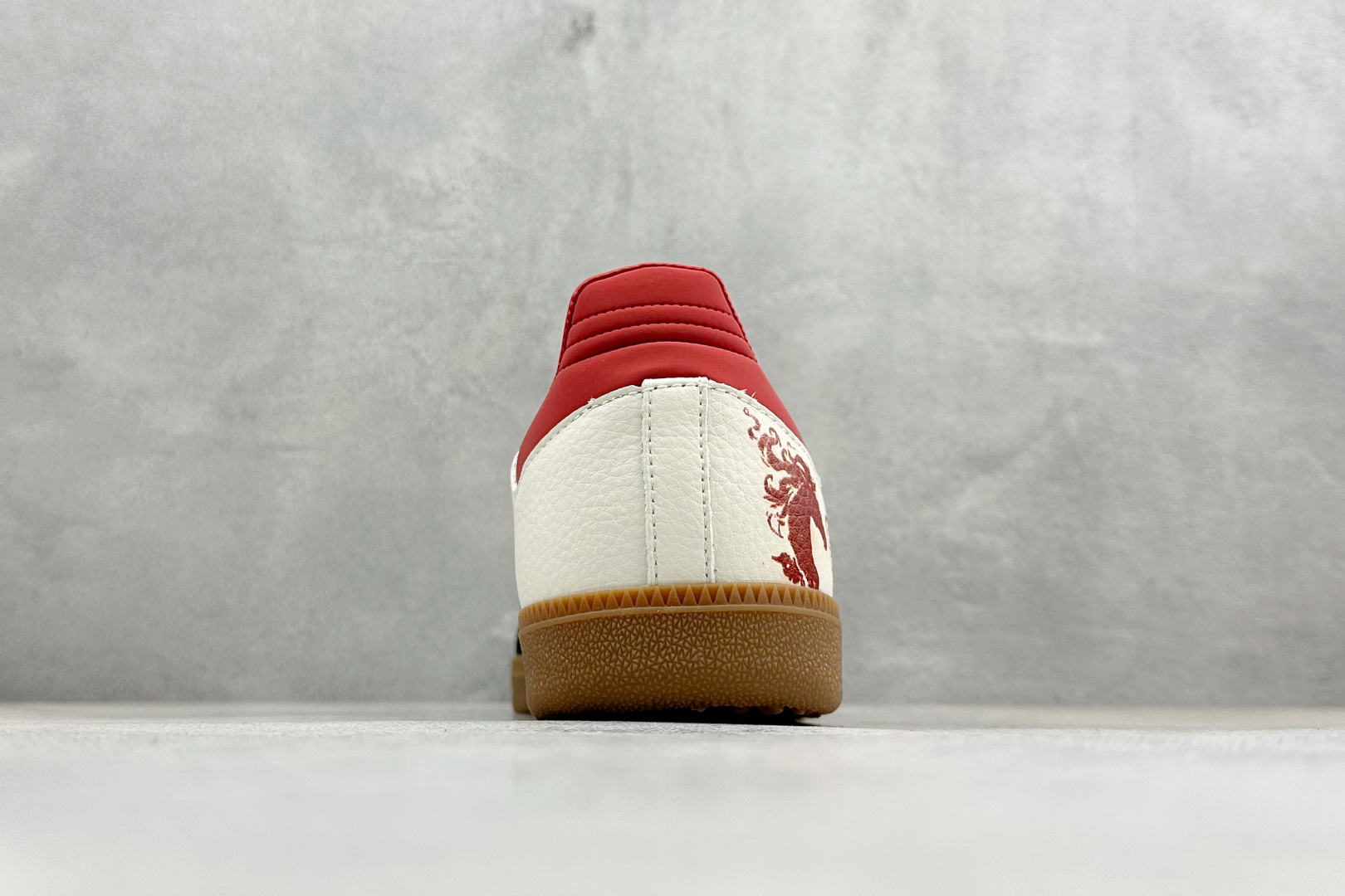 240 马年新款海外定制限量发售 Adidas Originals SAMBA OG“马年联名限定-朱红奔马” LX0910-Chinese UA Cheap High Quatity Brand Clothes Bags handbags Sneakers wholesale wholesaler seller from China Factory suppliers Fashion Clothing Shoes best Quality Beautiful Price 240 马年新款海外定制限量发售 Adidas Originals SAMBA OG“马年联名限定-朱红奔马” LX0910