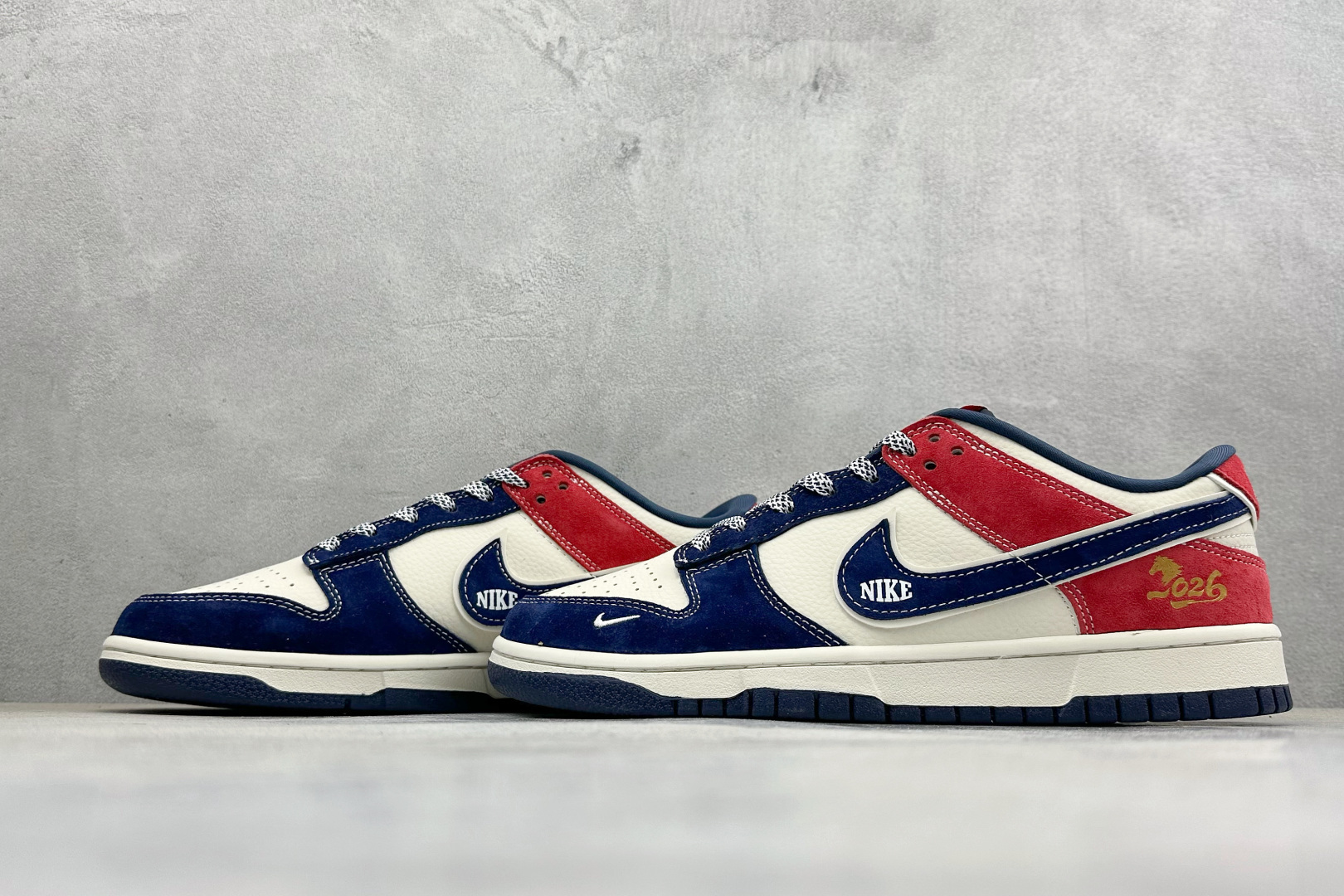 Nike Dunk Low Retro 马年限定 周年高端定制 低帮休闲板鞋 DN3168-028 Nike Dunk Low Retro 马年限定 周年高端定制 低帮休闲板鞋 DN3168-028