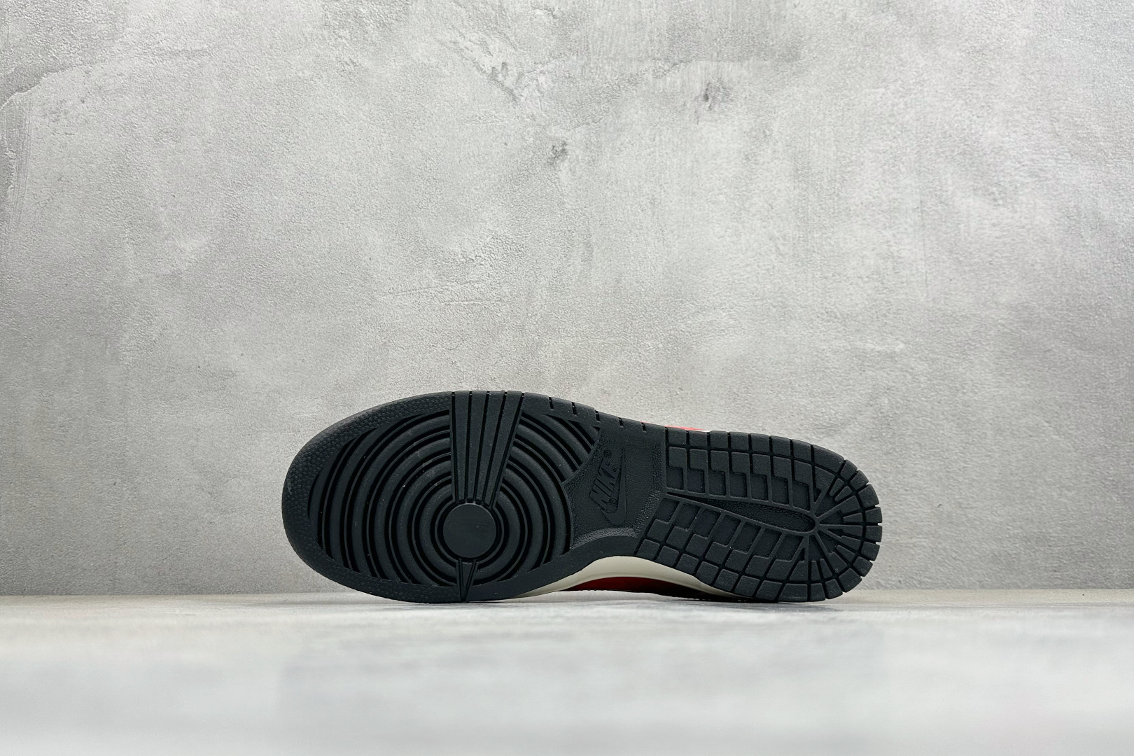 Nike Dunk Low Retro 2026 马年限定 周年高端定制 低帮休闲板鞋 DN3168-036-Top High Quatity Cheap Sneakers Fashion Clothing Clothes Bags handbags Shoes of all Brand wholesale With The best Quality And Beautiful Price from China Factory Chinese suppliers wholesaler seller Nike Dunk Low Retro 2026 马年限定 周年高端定制 低帮休闲板鞋 DN3168-036