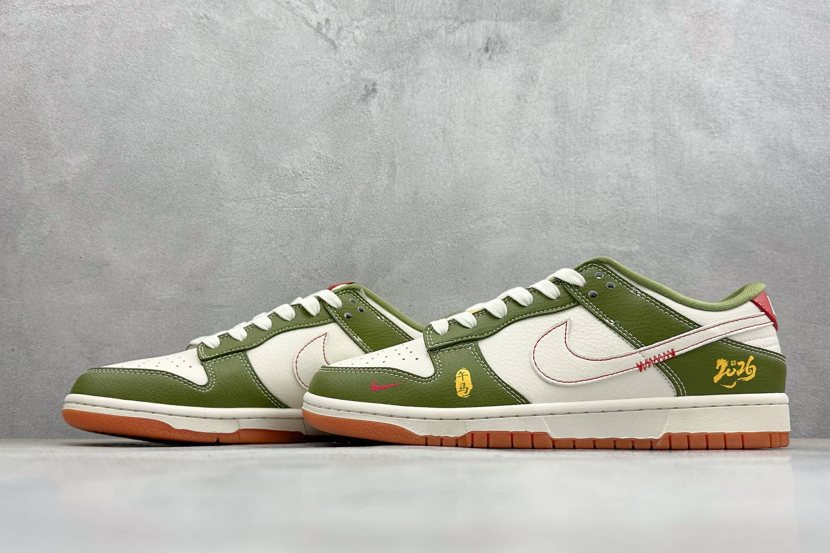 Nike Dunk Low Retro 2026 马年限定 周年高端定制 低帮休闲板鞋 QW5288-103 Nike Dunk Low Retro 2026 马年限定 周年高端定制 低帮休闲板鞋 QW5288-103