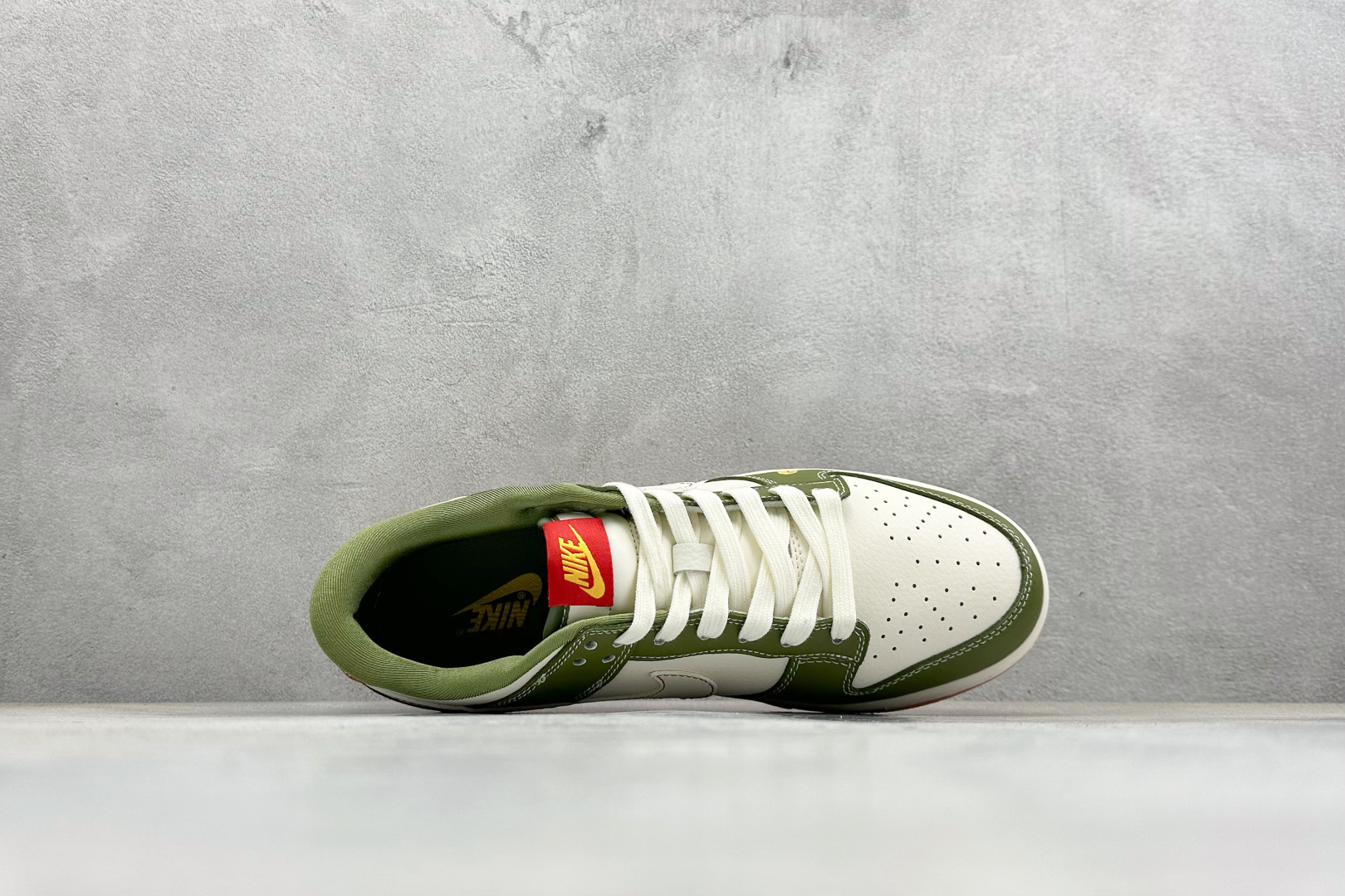 Nike Dunk Low Retro 2026 马年限定 周年高端定制 低帮休闲板鞋 QW5288-103 Nike Dunk Low Retro 2026 马年限定 周年高端定制 低帮休闲板鞋 QW5288-103