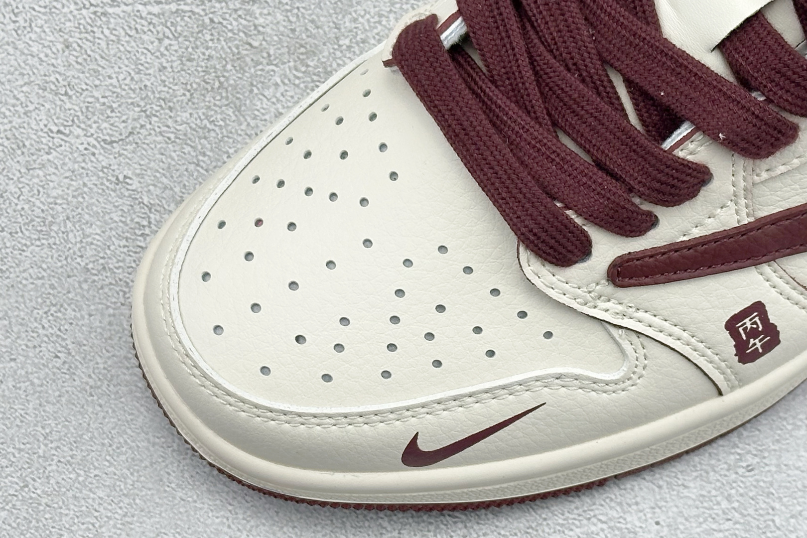 Air Jordan 1 Low AJ1 乔1 马年限定 2026 高端定制 低帮倒钩复古篮球鞋 CX5050-Y66