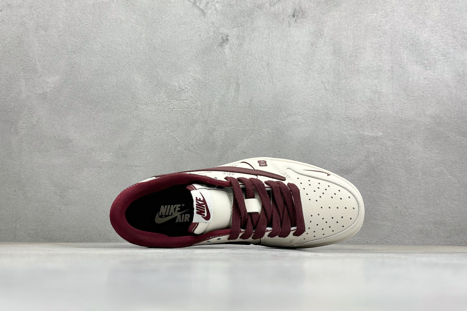 Air Jordan 1 Low AJ1 乔1 马年限定 2026 高端定制 低帮倒钩复古篮球鞋 CX5050-Y66