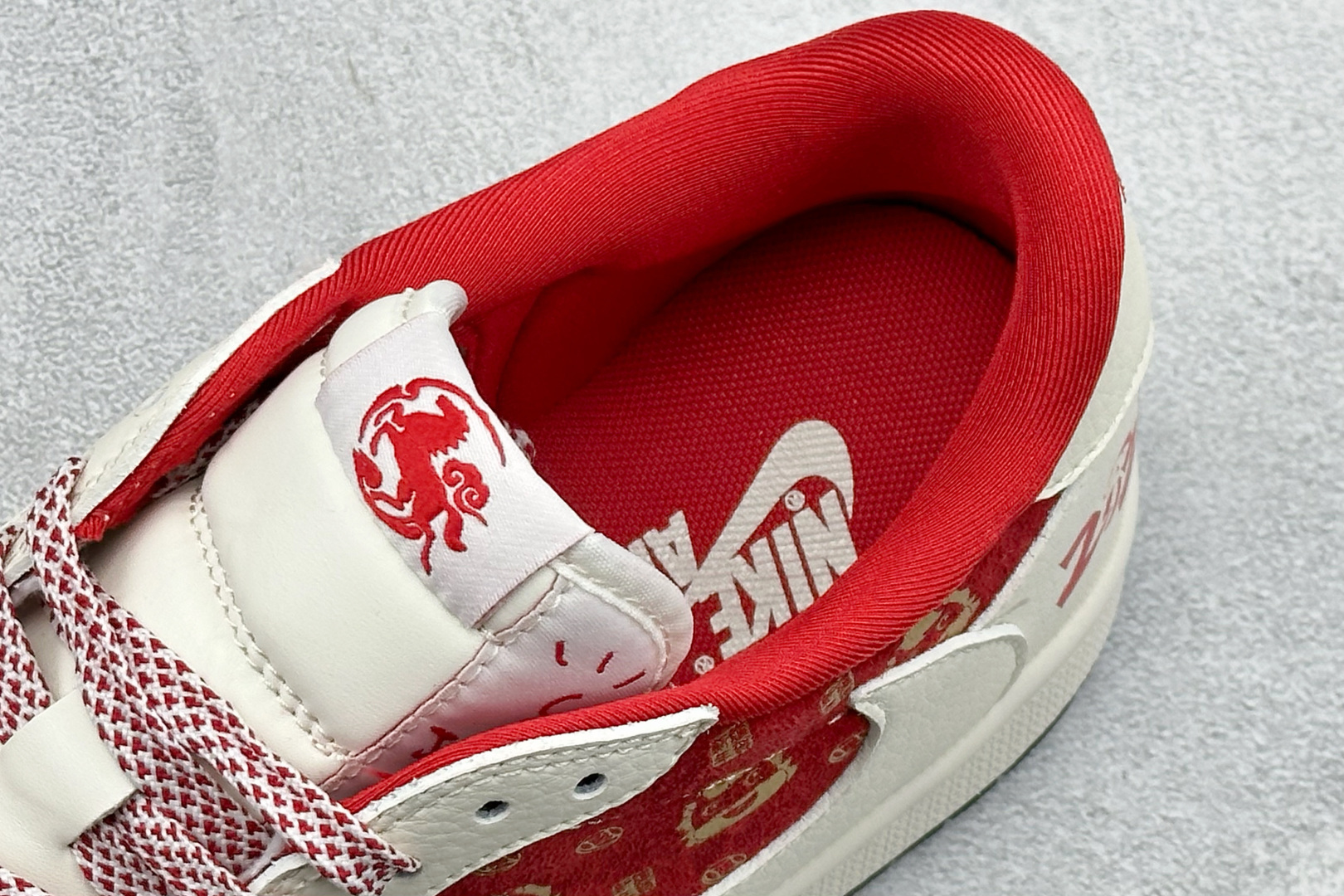 Air Jordan 1 Low AJ1 乔1 马年限定 2026 高端定制 低帮倒钩复古篮球鞋 FC1688-252