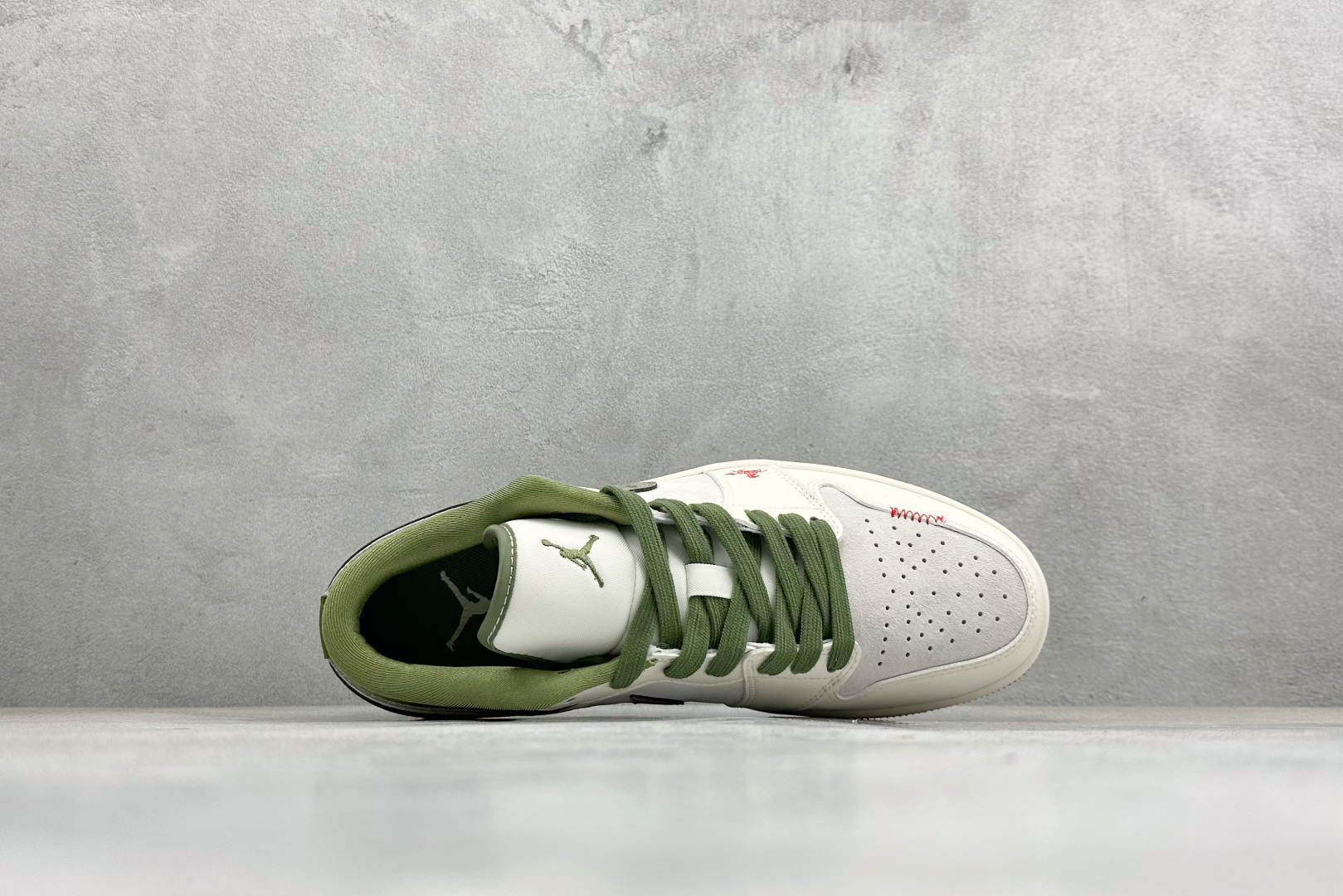 Air Jordan 1 Low AJ1 乔1 马年限定 2026 高端定制 低帮复古篮球鞋 XT6998-133 Air Jordan 1 Low AJ1 乔1 马年限定 2026 高端定制 低帮复古篮球鞋 XT6998-133