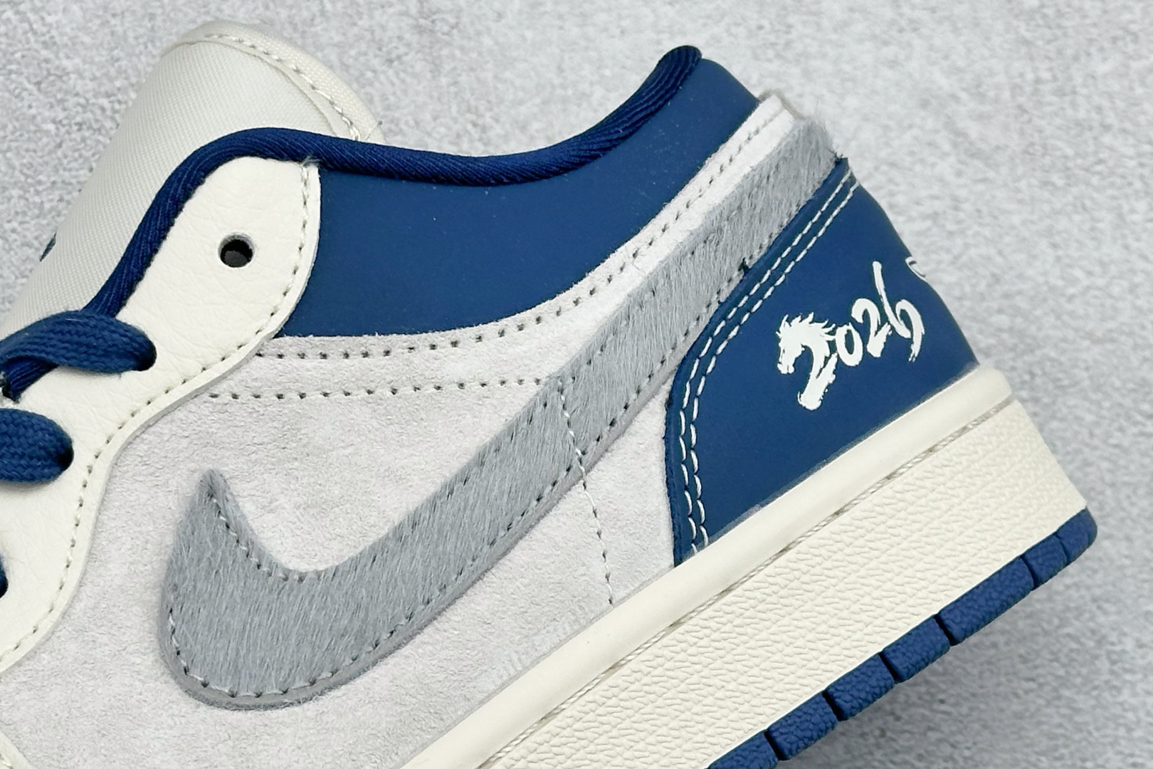 260 Air Jordan 1 Low AJ1 乔1 马年限定 2026 高端定制 低帮复古篮球鞋 XT6998-132
