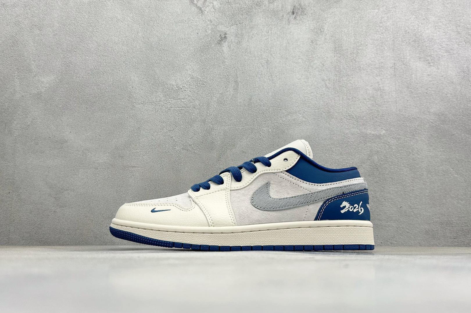 260 Air Jordan 1 Low AJ1 乔1 马年限定 2026 高端定制 低帮复古篮球鞋 XT6998-132