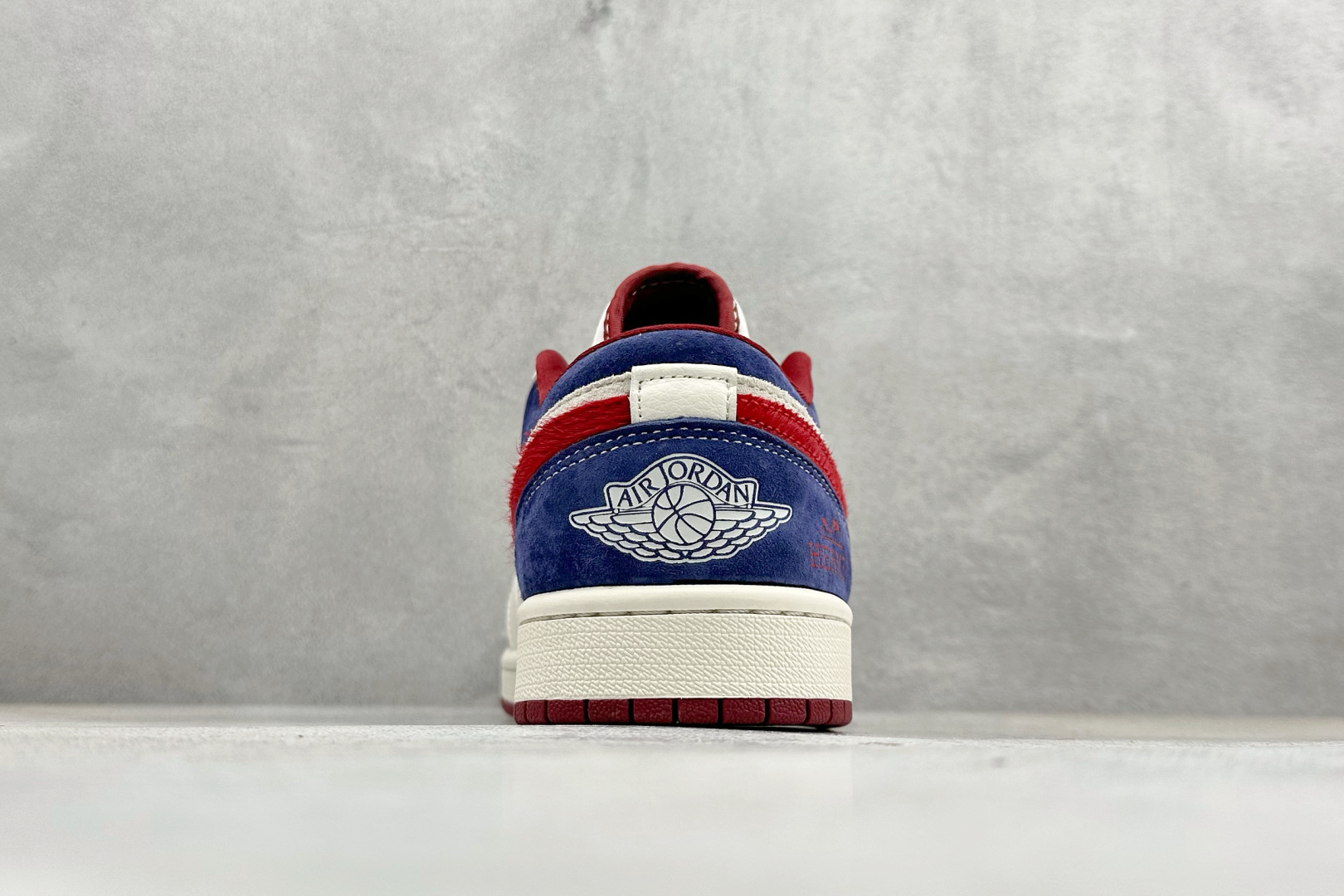 Air Jordan 1 Low AJ1 乔1 2026 马年限定 高端定制 低帮复古篮球鞋 XT6998-131-Top High Quatity Cheap Sneakers Fashion Clothing Clothes Bags handbags Shoes of all Brand wholesale With The best Quality And Beautiful Price from China Factory Chinese suppliers wholesaler seller Air Jordan 1 Low AJ1 乔1 2026 马年限定 高端定制 低帮复古篮球鞋 XT6998-131