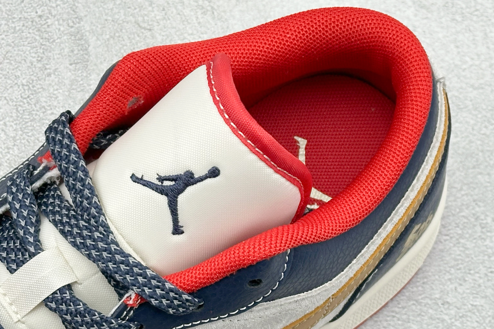260 Air Jordan 1 Low AJ1 乔1 2026 马年限定 高端定制 低帮复古篮球鞋 XT6998-135-Chinese UA Cheap High Quatity Brand Clothes Bags handbags Sneakers wholesale wholesaler seller from China Factory suppliers Fashion Clothing Shoes best Quality Beautiful Price 260 Air Jordan 1 Low AJ1 乔1 2026 马年限定 高端定制 低帮复古篮球鞋 XT6998-135