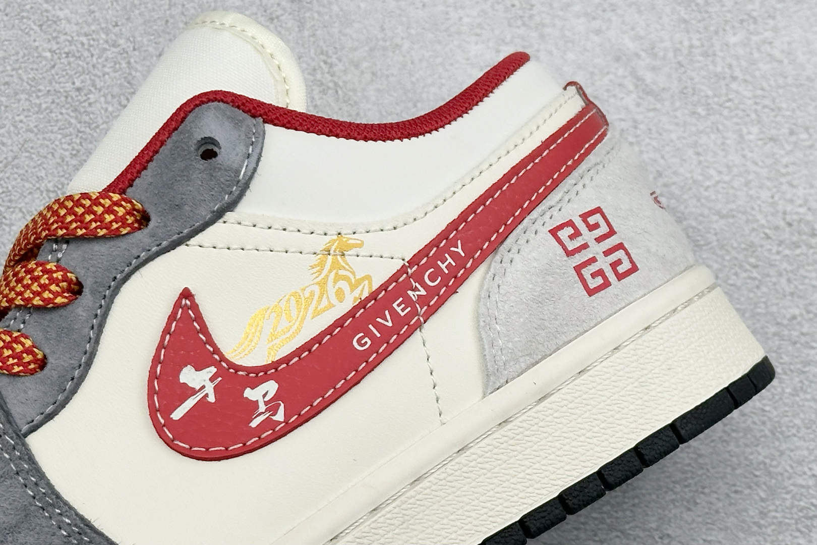 Air Jordan 1 Low AJ1 乔1 马年限定 高端定制 低帮复古篮球鞋 JP2026-130 Air Jordan 1 Low AJ1 乔1 马年限定 高端定制 低帮复古篮球鞋 JP2026-130