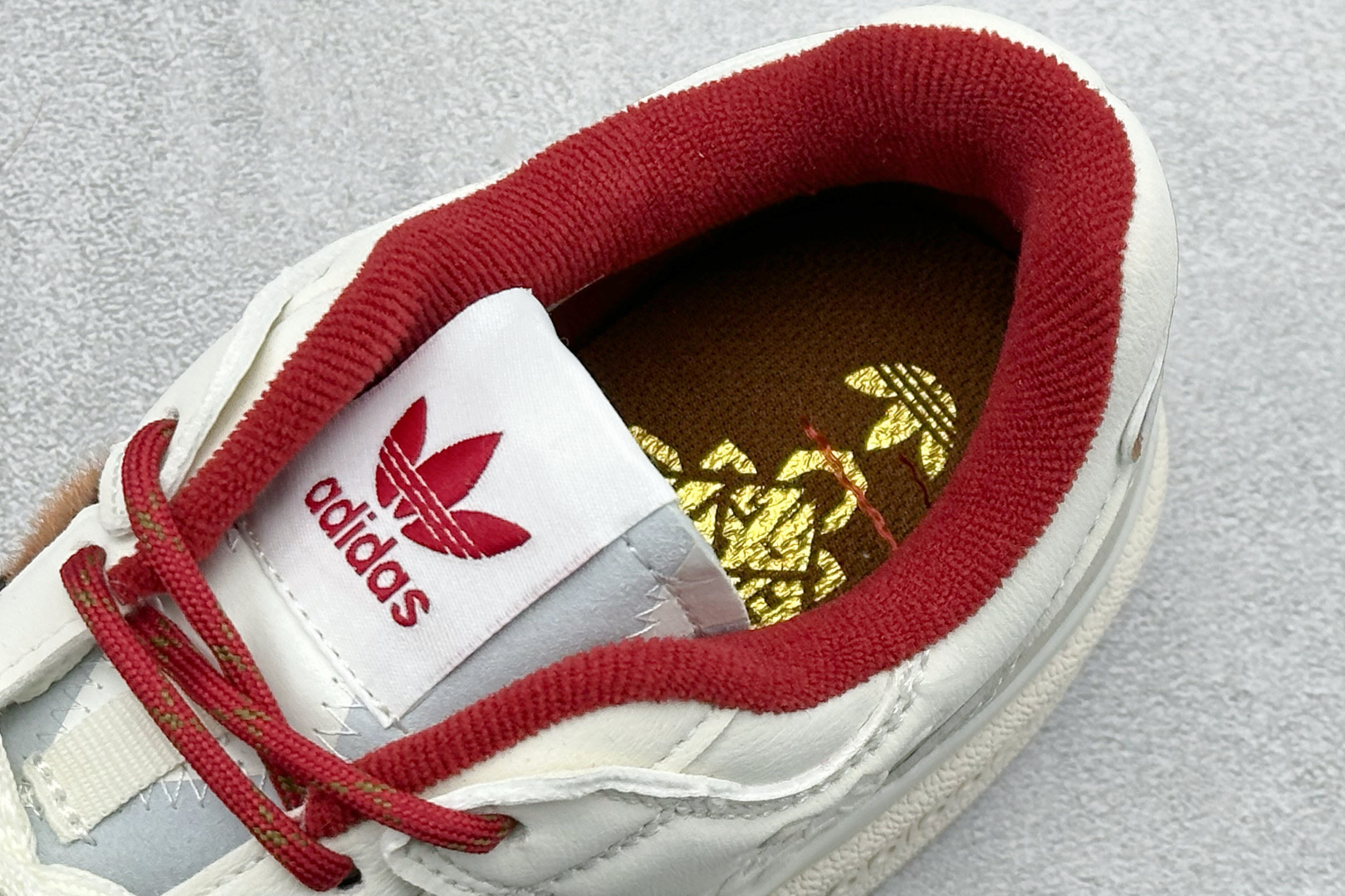 HX版马年限定Adidas Forum Low CL 阿迪达斯 三叶草 经典复古 低帮运动休闲鞋 KJ8751-Top High Quatity Cheap Sneakers Fashion Clothing Clothes Bags handbags Shoes of all Brand wholesale With The best Quality And Beautiful Price from China Factory Chinese suppliers wholesaler seller HX版马年限定Adidas Forum Low CL 阿迪达斯 三叶草 经典复古 低帮运动休闲鞋 KJ8751
