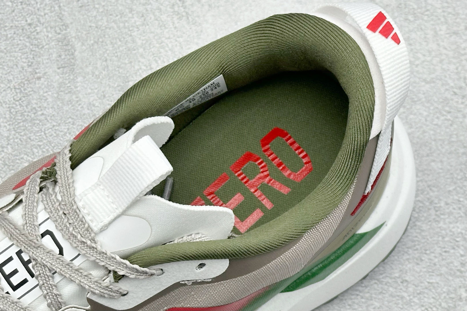 TY版AD ADIZERO EVO SL ATR 阿迪超轻透气缓震跑鞋 KK0307