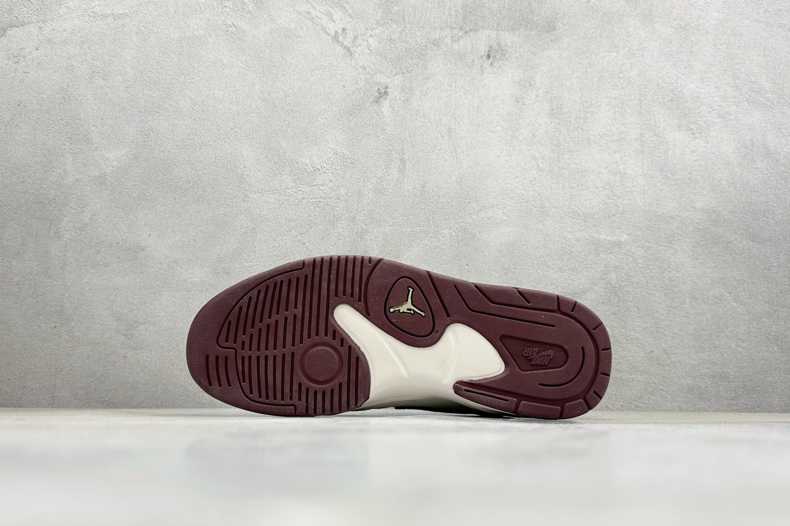 K版Nike Jordan Stadium 90 低帮复古运动篮球鞋 FD5043-120-Top High Quatity Cheap Sneakers Fashion Clothing Clothes Bags handbags Shoes of all Brand wholesale With The best Quality And Beautiful Price from China Factory Chinese suppliers wholesaler seller K版Nike Jordan Stadium 90 低帮复古运动篮球鞋 FD5043-120