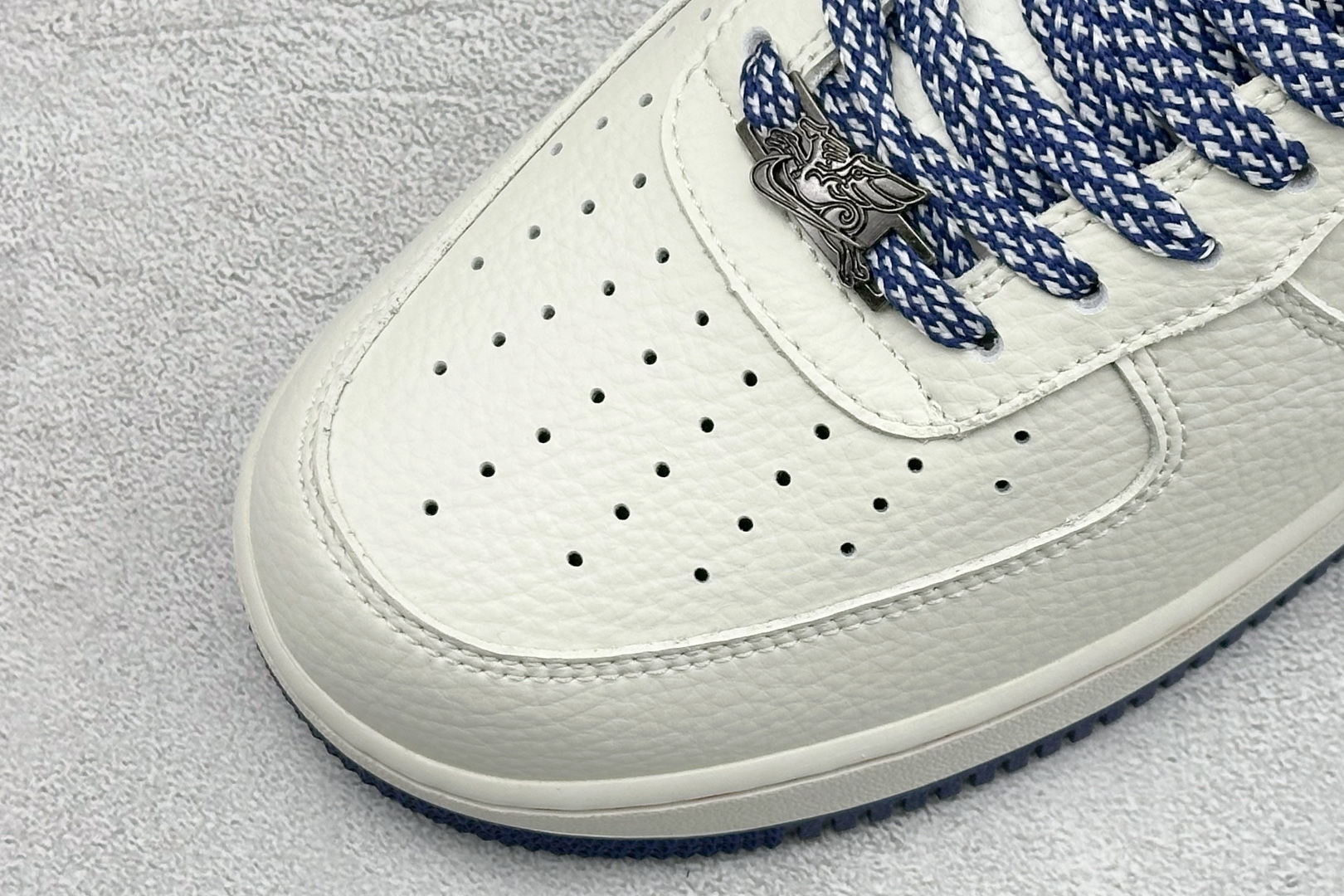 SC版NIke Air Force 1 '07 Low “alo联名--奶白红蓝” 空军一号低帮 XY9025-011