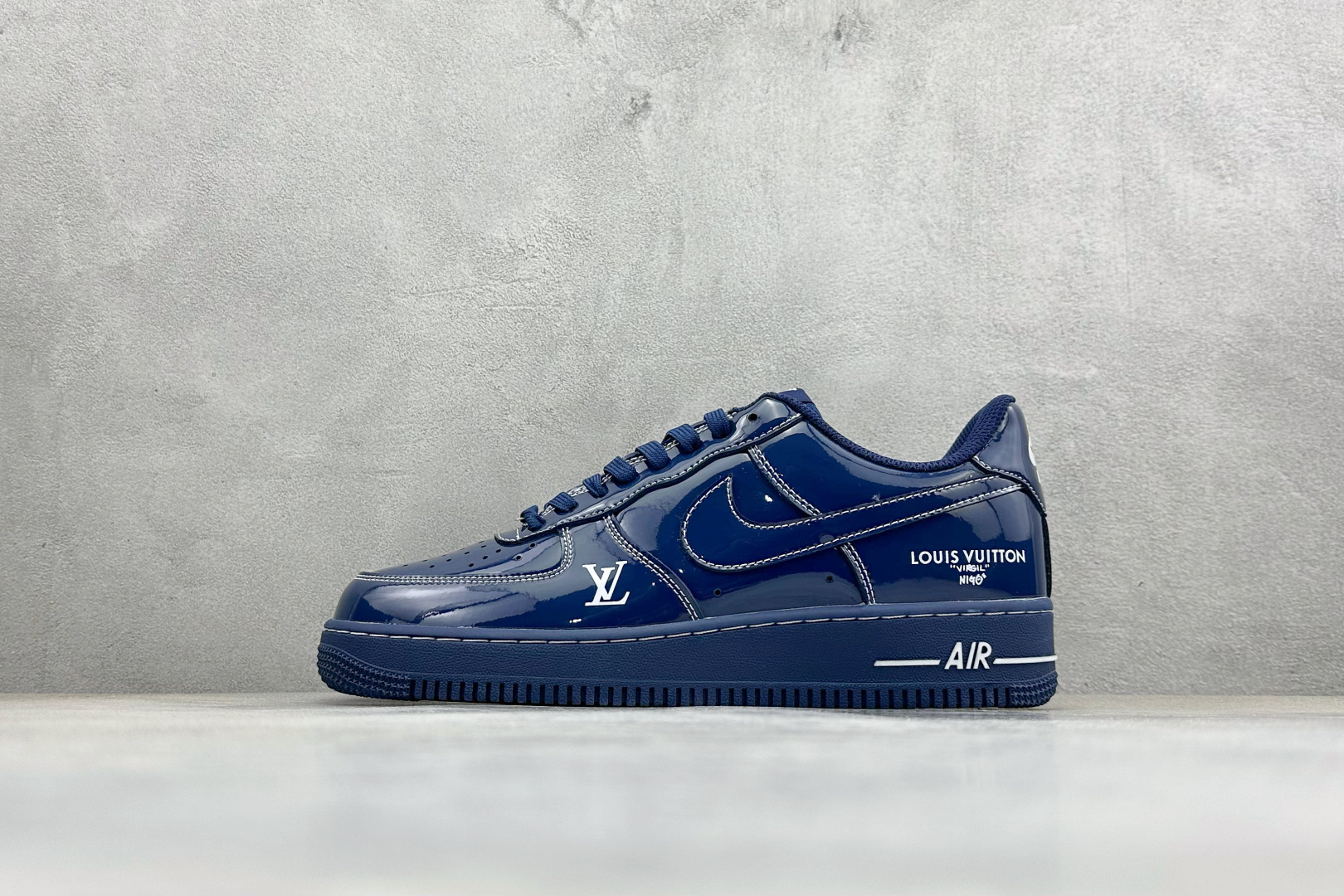 SC版NIke Air Force 1 ’07 Low “LV联名–琉璃幽蓝” 空军一号低帮 运动鞋 NH0601-524 SC版NIke Air Force 1 ’07 Low “LV联名–琉璃幽蓝” 空军一号低帮 运动鞋 NH0601-524