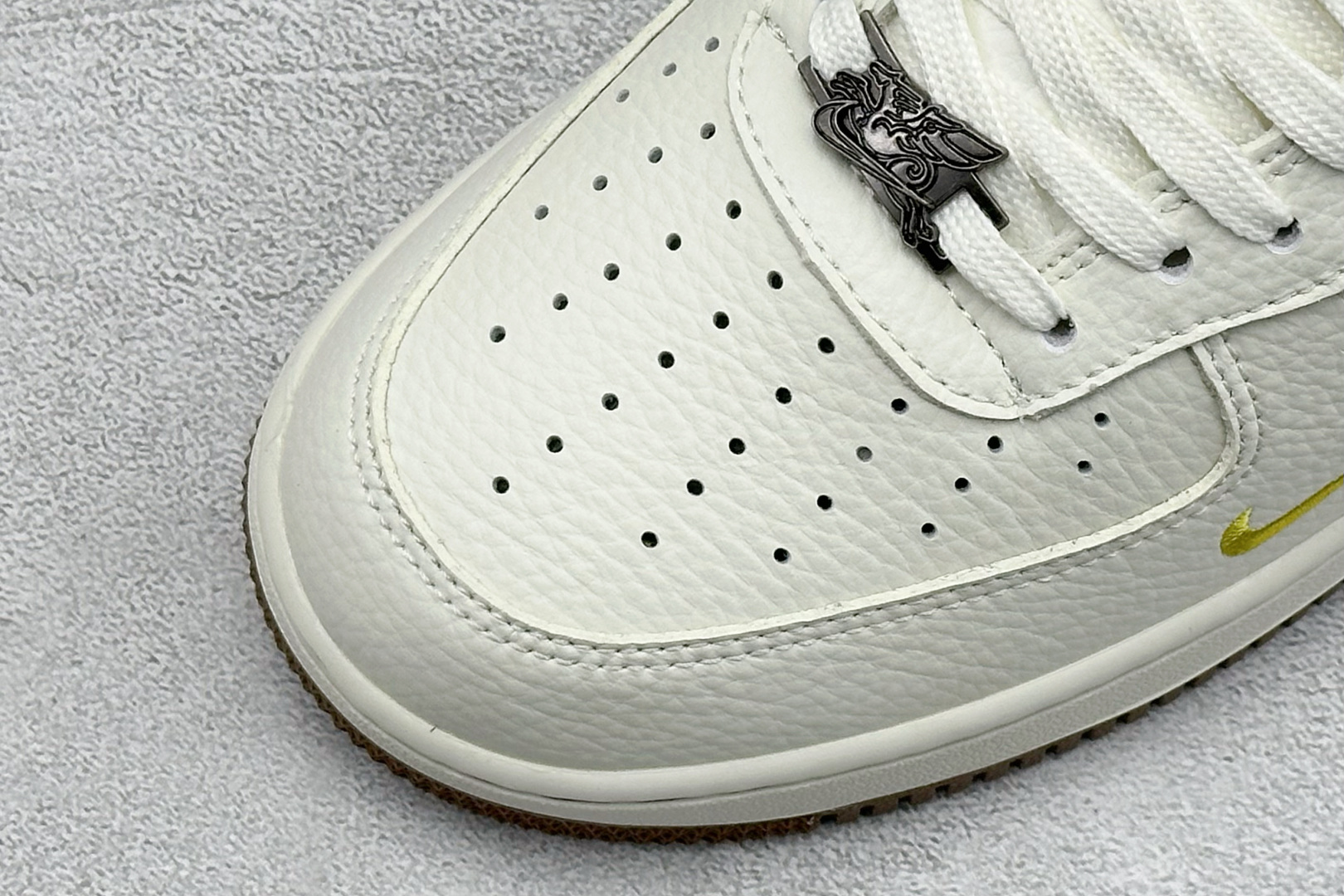 SC版NIke Air Force 1 '07 Low “芬迪联名--米棕老花” 空军一号低帮 运动鞋 XY9025-019-Top High Quatity Cheap Sneakers Fashion Clothing Clothes Bags handbags Shoes of all Brand wholesale With The best Quality And Beautiful Price from China Factory Chinese suppliers wholesaler seller SC版NIke Air Force 1 '07 Low “芬迪联名--米棕老花” 空军一号低帮 运动鞋 XY9025-019