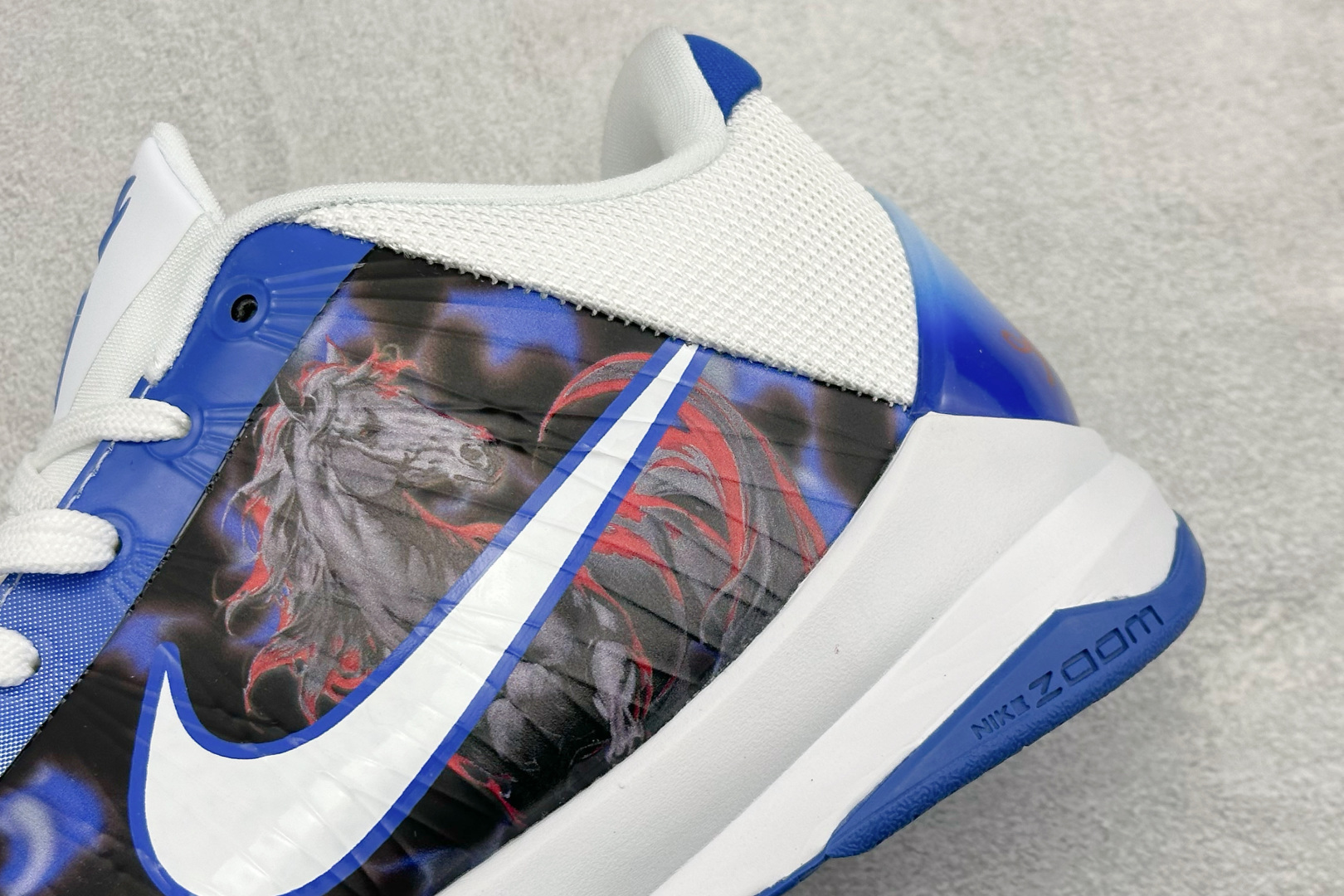 Nike Zoom KOBE 5代 PROTRO CHBL 马年限定实战篮球鞋 CD4991-871 Nike Zoom KOBE 5代 PROTRO CHBL 马年限定实战篮球鞋 CD4991-871