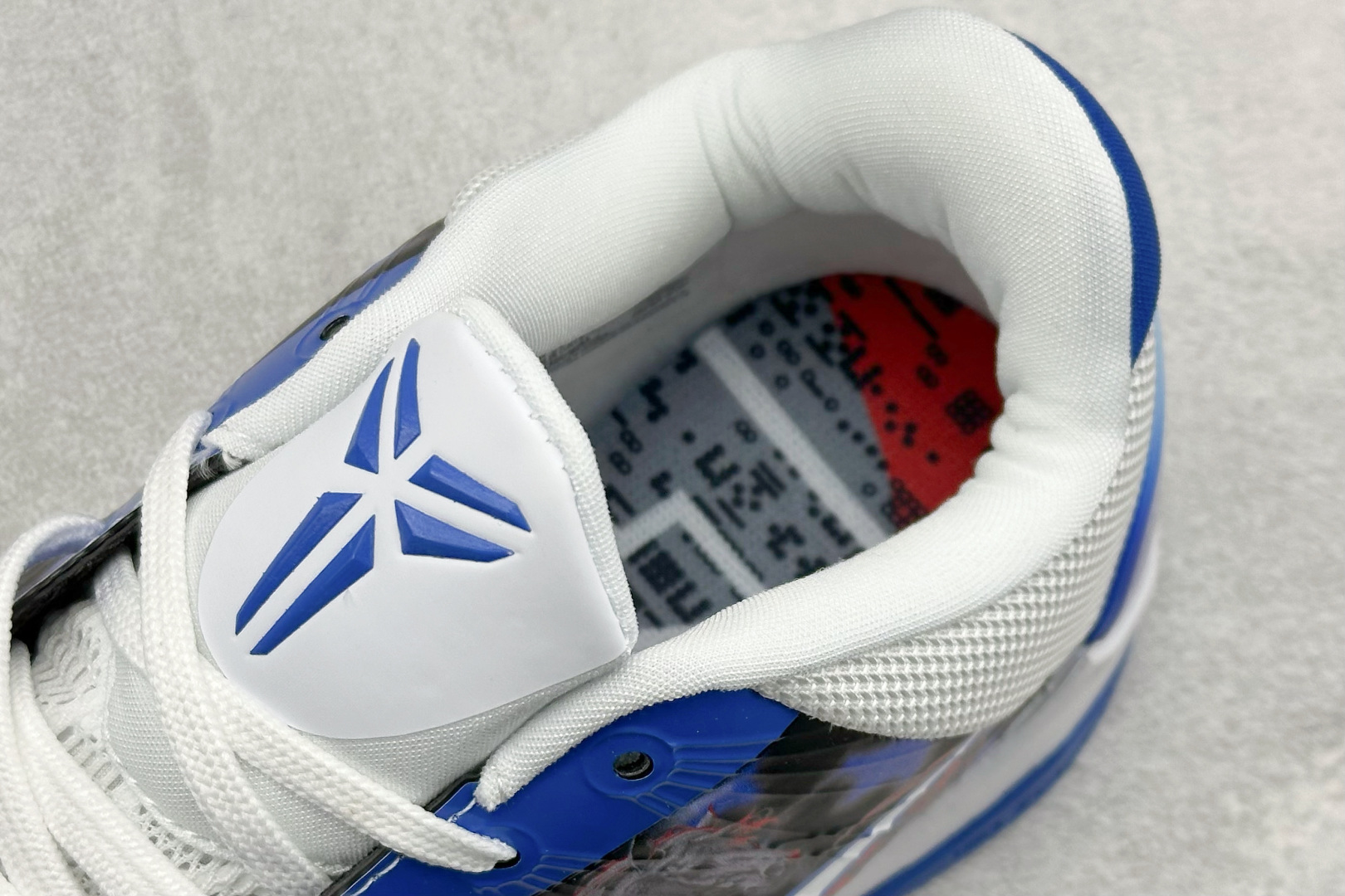 Nike Zoom KOBE 5代 PROTRO CHBL 马年限定实战篮球鞋 CD4991-871 Nike Zoom KOBE 5代 PROTRO CHBL 马年限定实战篮球鞋 CD4991-871
