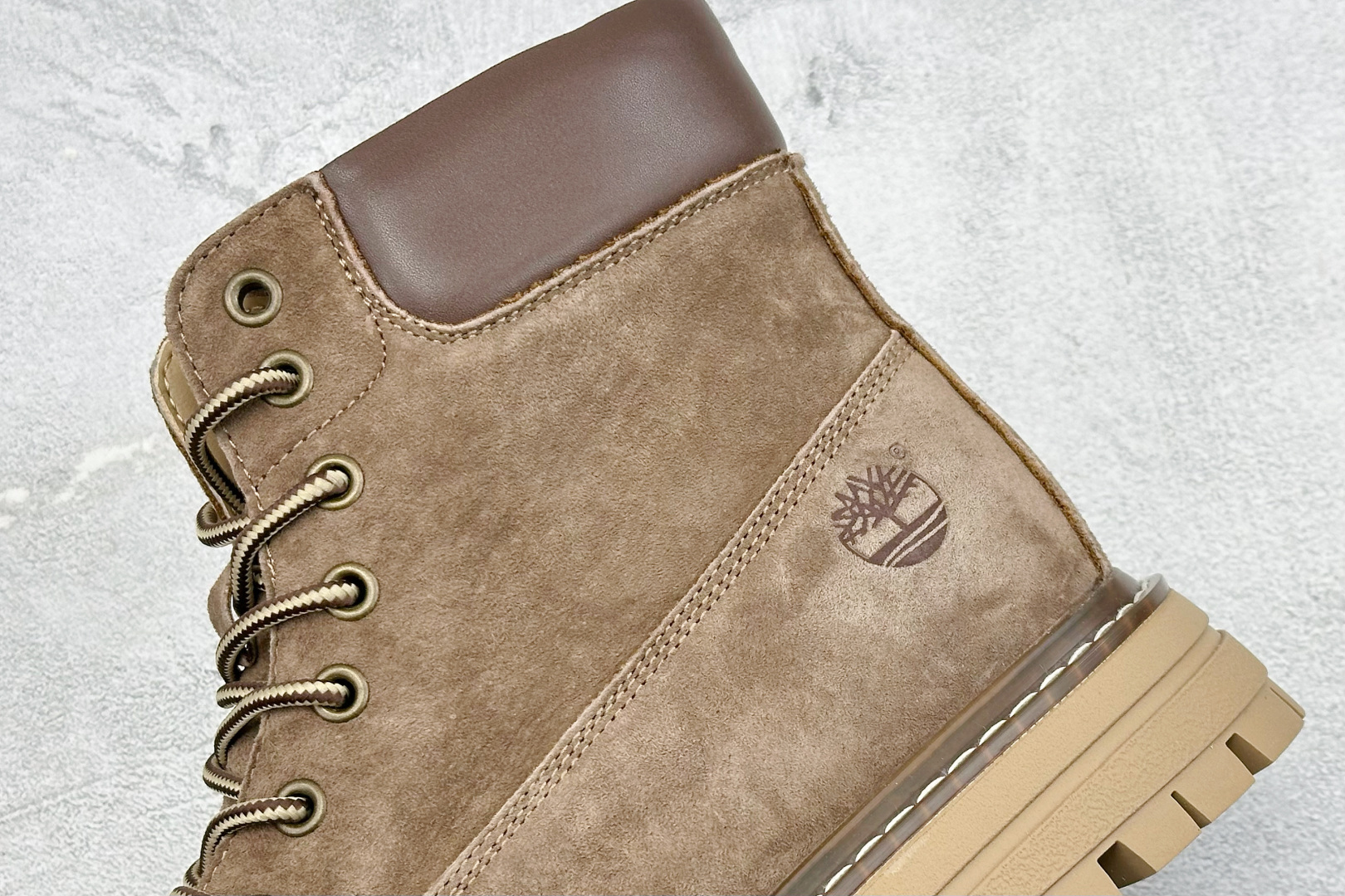 240 Timberland添柏岚/天伯伦经典户外休闲大黄靴系列 A18069B-Chinese UA Cheap High Quatity Brand Clothes Bags handbags Sneakers wholesale wholesaler seller from China Factory suppliers Fashion Clothing Shoes best Quality Beautiful Price 240 Timberland添柏岚/天伯伦经典户外休闲大黄靴系列 A18069B