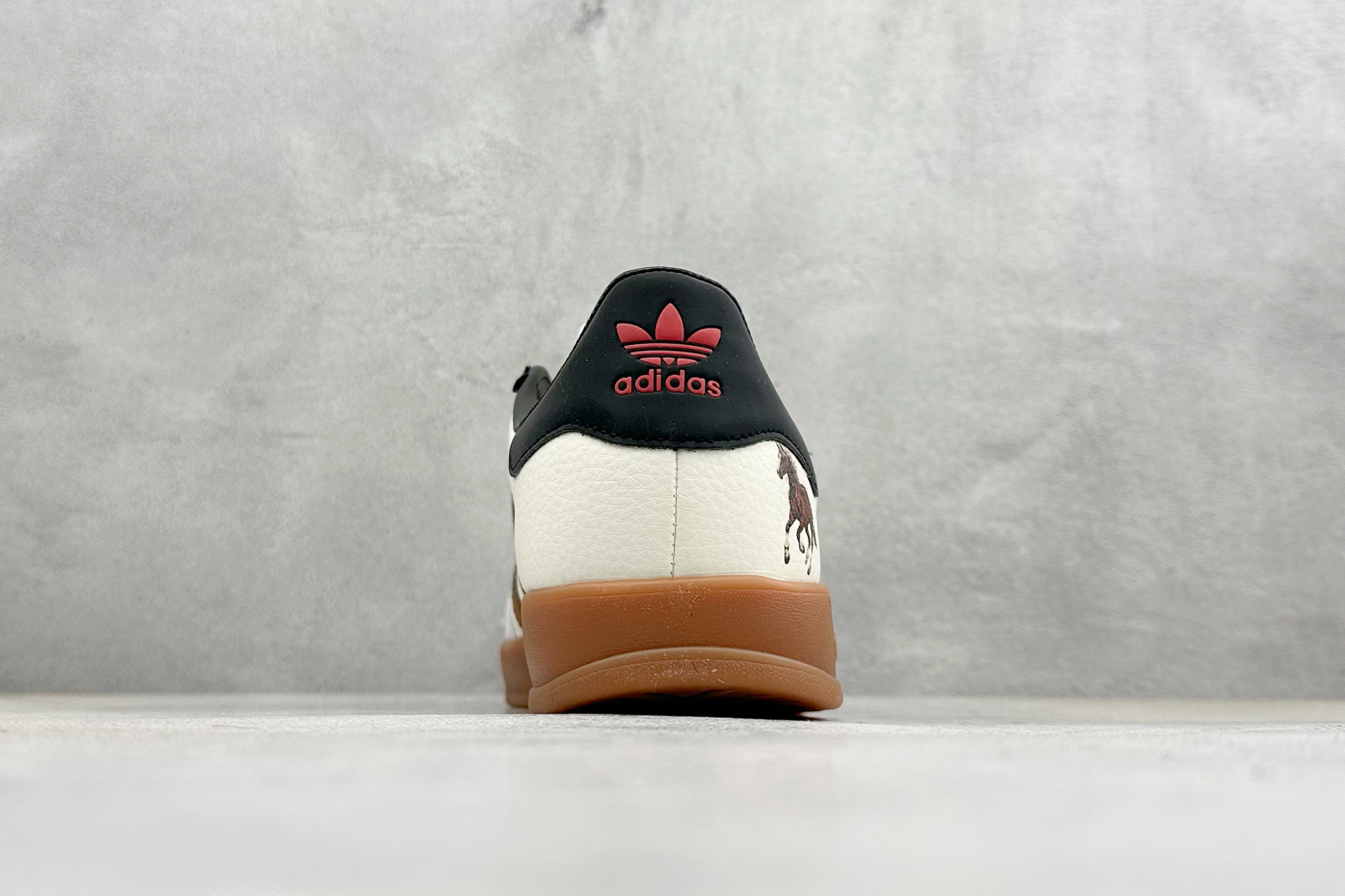 马年新款海外定制限量发售 Adidas Originals GAZELLE INDOOR “马年联名限定” LX0904-Top High Quatity Cheap Sneakers Fashion Clothing Clothes Bags handbags Shoes of all Brand wholesale With The best Quality And Beautiful Price from China Factory Chinese suppliers wholesaler seller 马年新款海外定制限量发售 Adidas Originals GAZELLE INDOOR “马年联名限定” LX0904