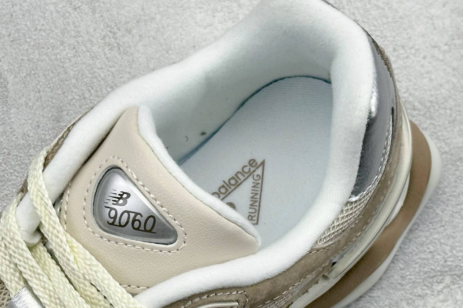 New Balance NB9060系列 复古休闲运动慢跑鞋 U9060ERM New Balance NB9060系列 复古休闲运动慢跑鞋 U9060ERM